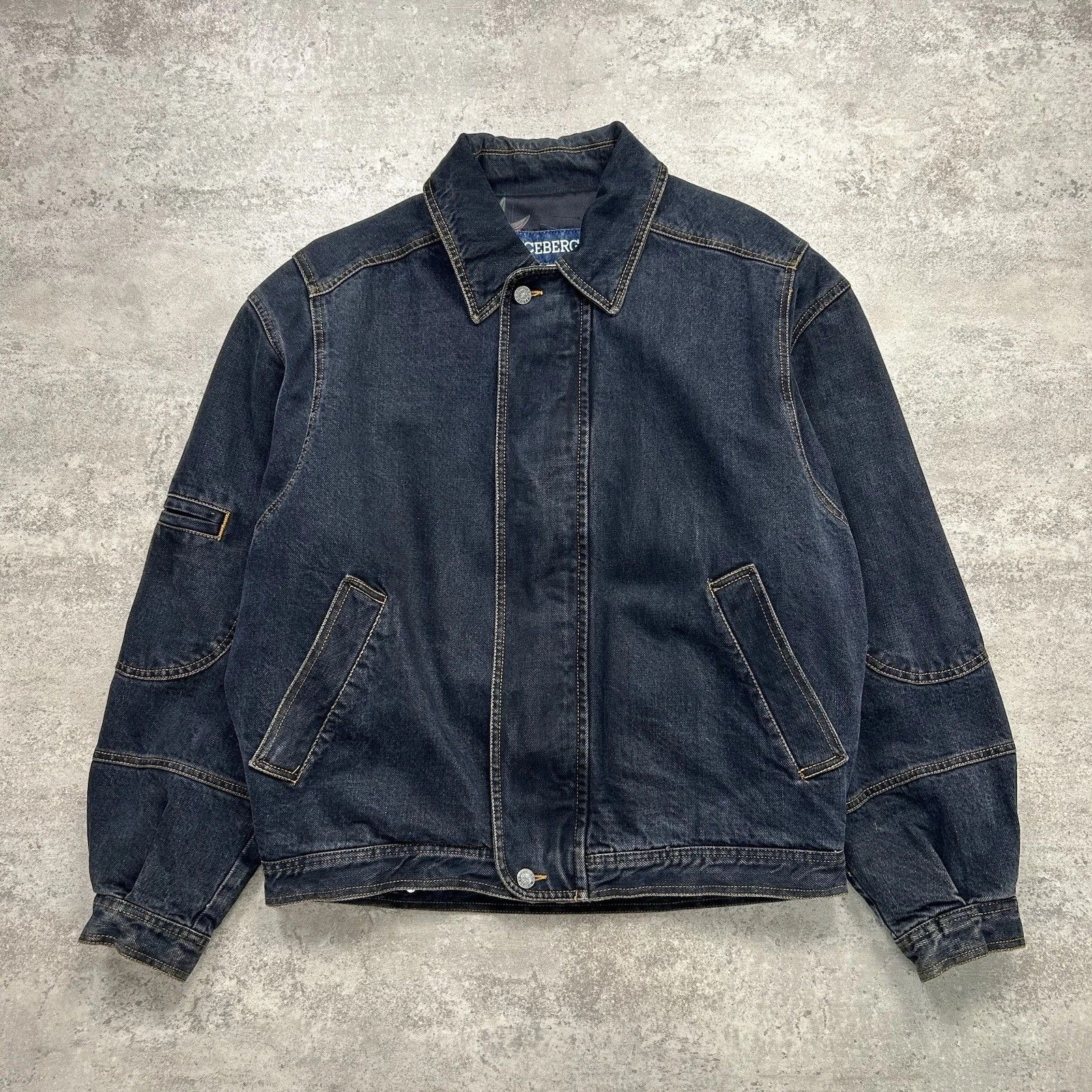 Iceberg × Vintage LOONEY TUNES BUGS BUNNY DENIM JEAN JACKET SIZE 50 Size US M / EU 48-50 / 2 - 3 Thumbnail