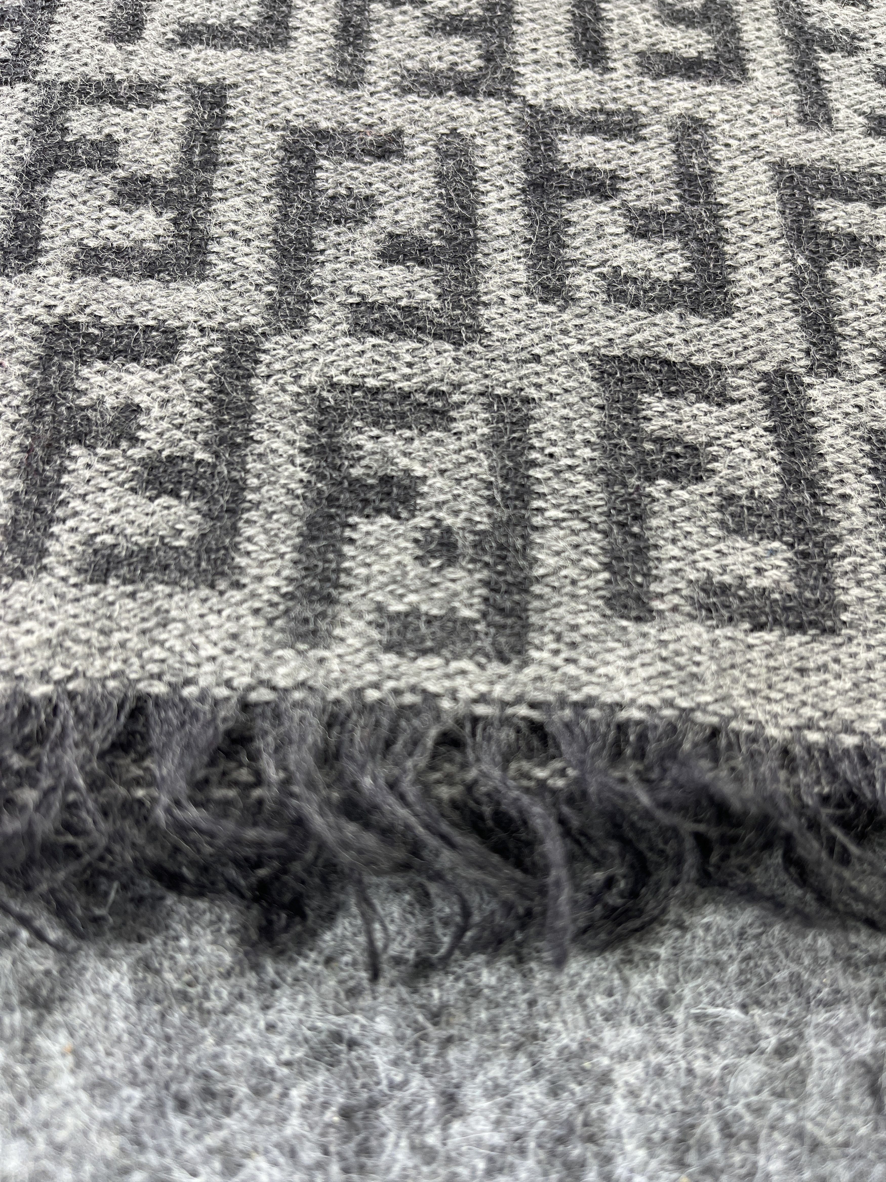 Vintage Vintage Fendi Scarf / Muffler / Neckwear T319 Size ONE SIZE - 8 Thumbnail