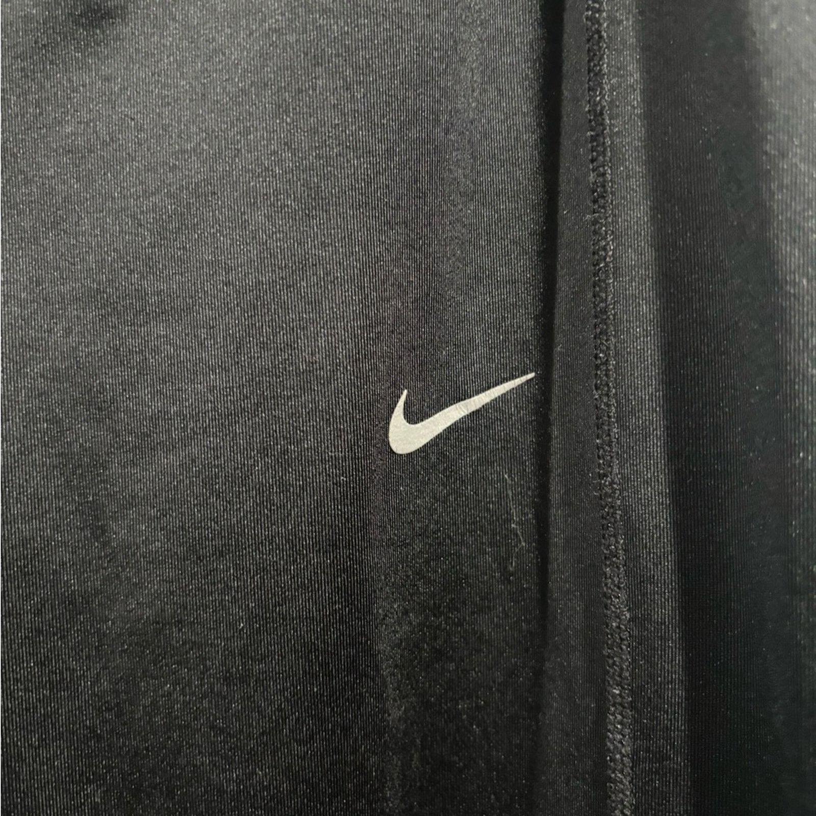Nike NIKE Black Power Essential Dri-FIT Running Crops Sz M Size 28" / US 6 / IT 42 - 4 Thumbnail