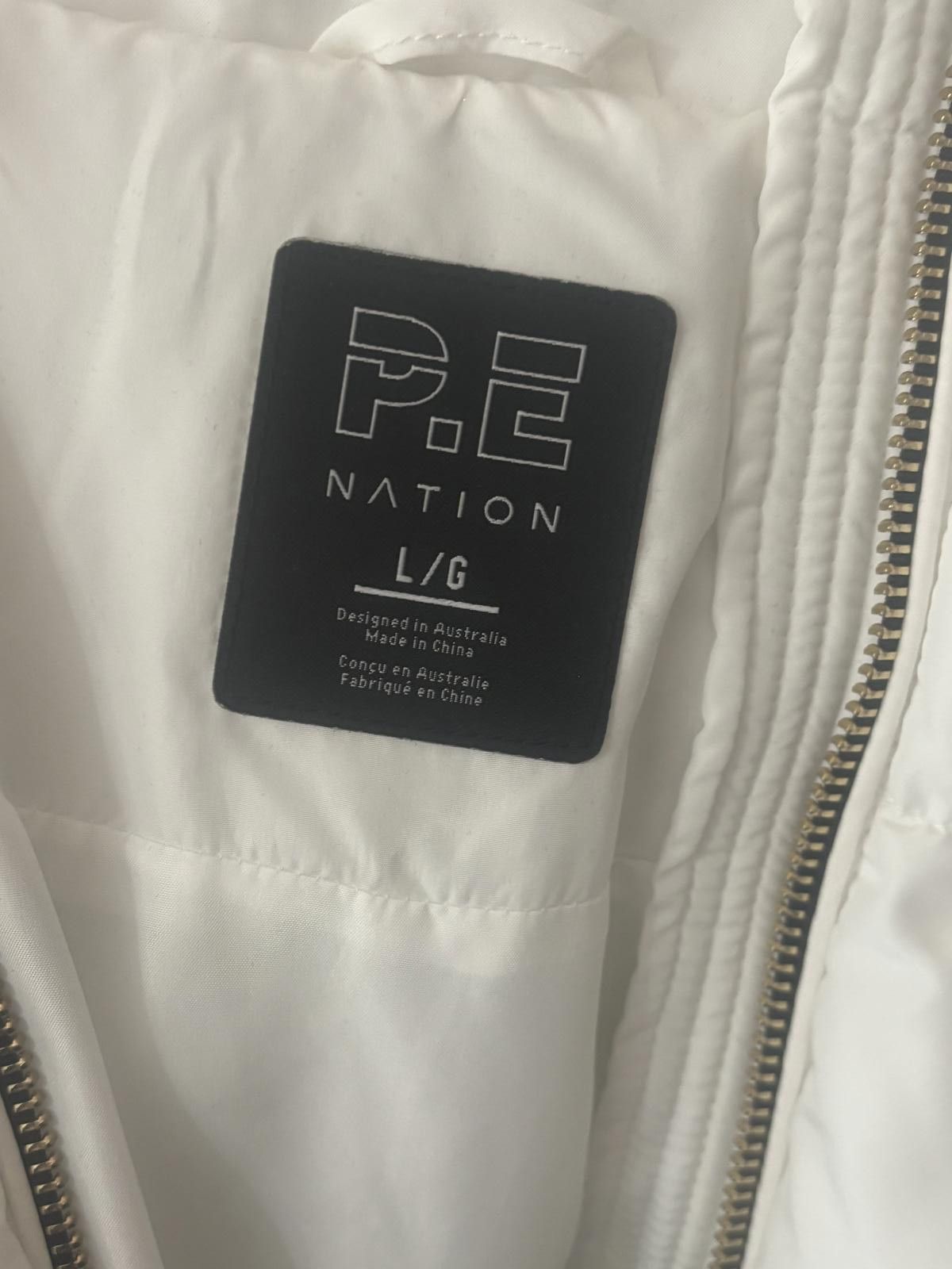 P.E Nation PE Nation Large White Large Puffer Jacket with Gold Harware Size L / US 10 / IT 46 - 3 Thumbnail