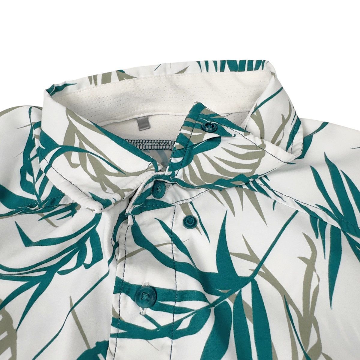 Under Armour Under Armour UPF 50 Dockside Short Sleeve Button-Down Shirt Size US L / EU 52-54 / 3 - 2 Thumbnail