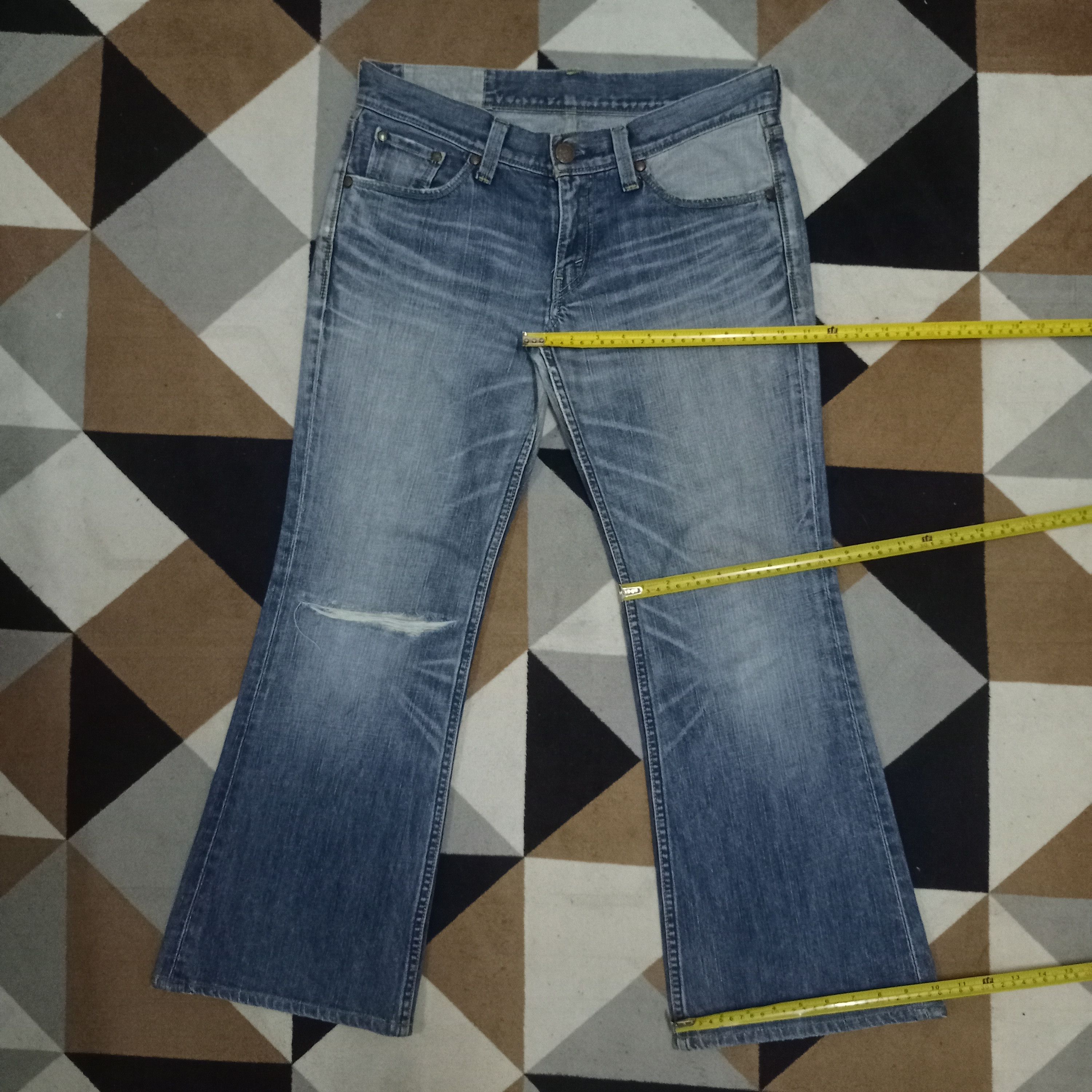 Levi's Vintage 90s Levis Japan Blue Wash Distressed Flare Jeans Size US 33 - 12 Thumbnail