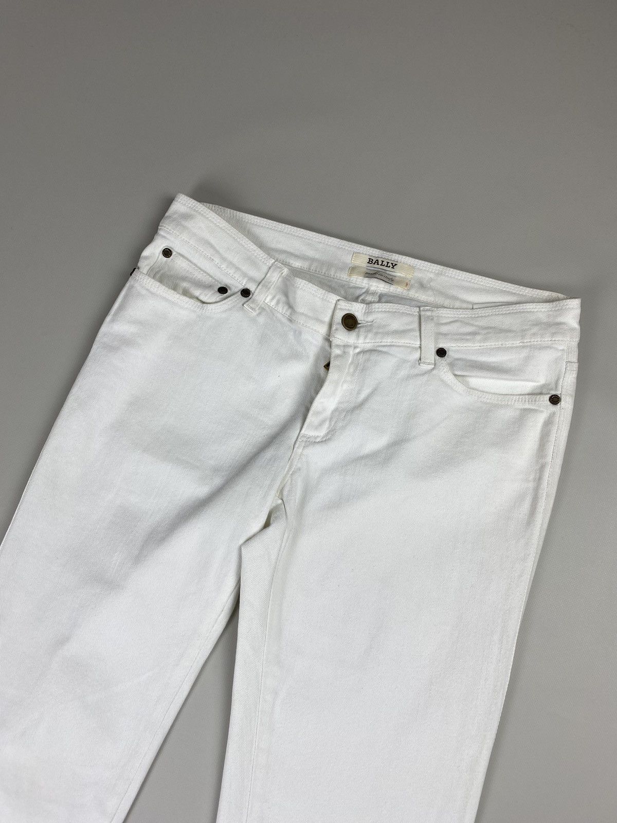 Bally Bally Ladies denim jeans size US 10 IT 44 white Size 32" / US 10 / IT 46 - 4 Thumbnail