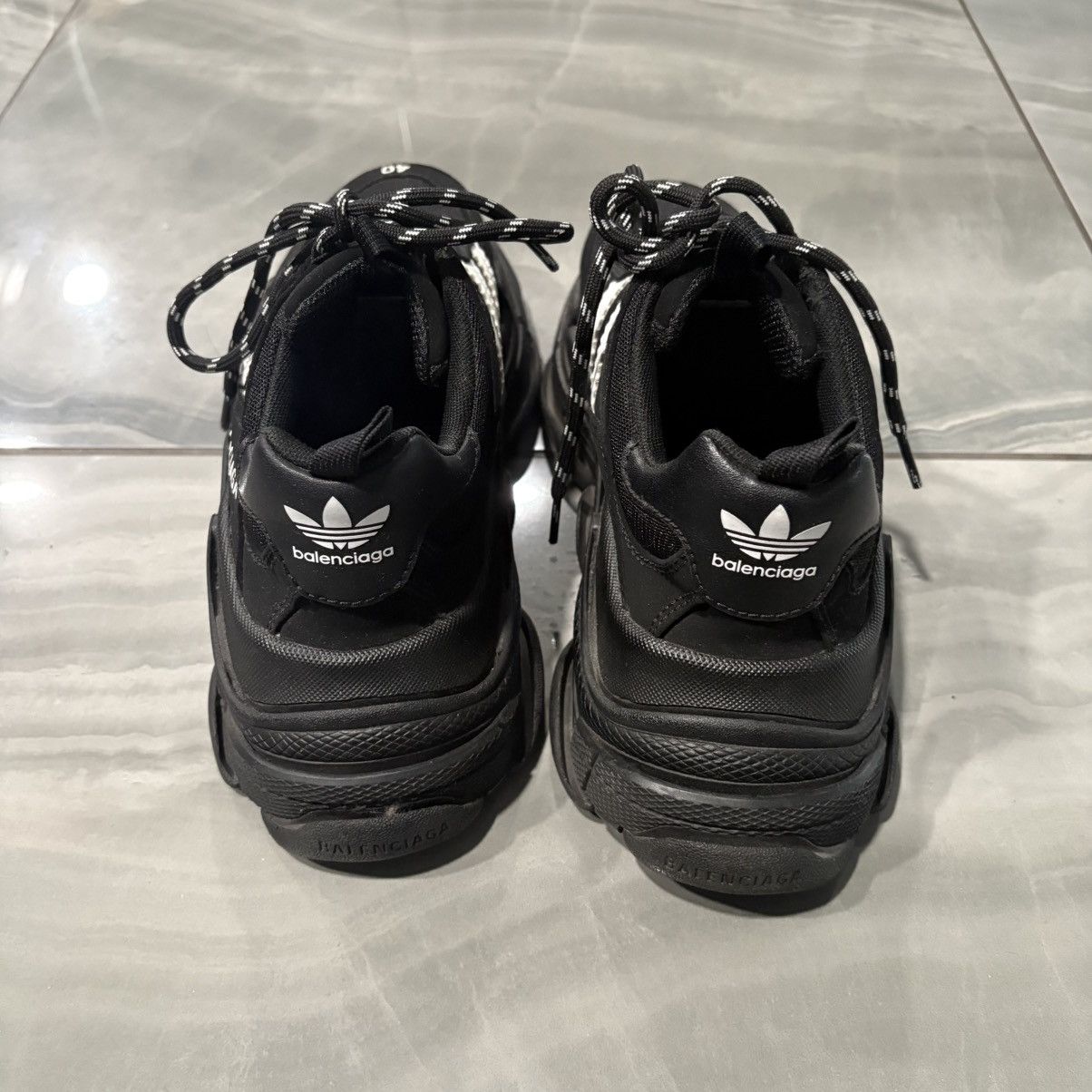Balenciaga Balenciaga x Adidas Black Triple S Size US 8 / EU 41 - 3 Thumbnail