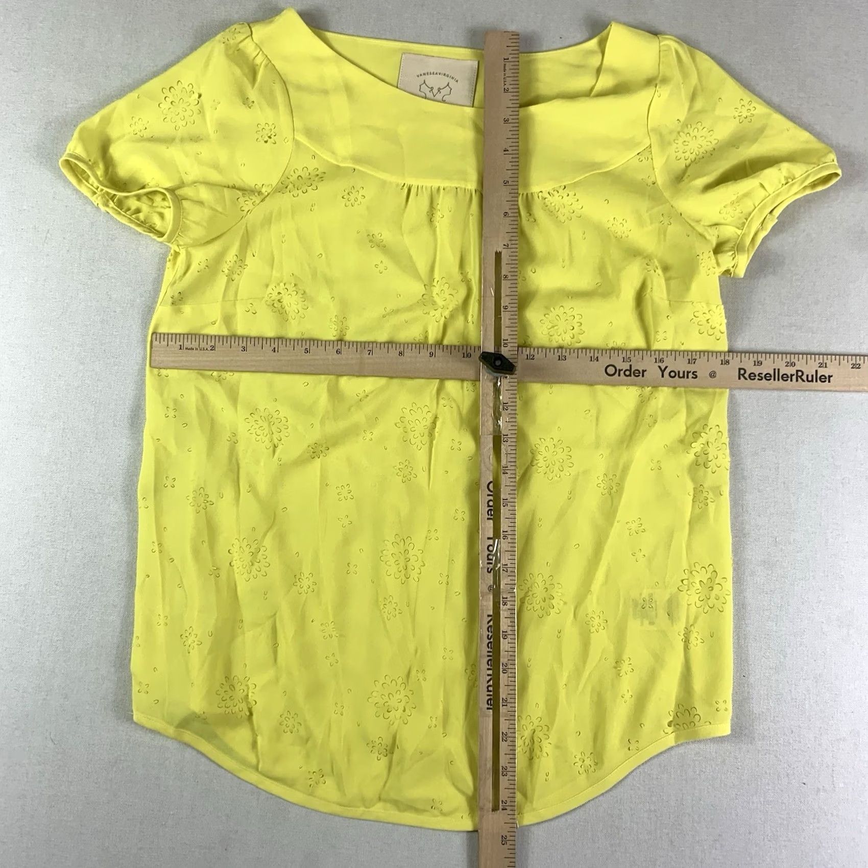 Anthropologie Vanessa Virginia Top Blouse Shirt Women's sz 2 Yellow Short sleeve Flutter Sleeve Ruffle Bohemian Colorful Lightweight 100% Polyester Size XS / US 0-2 / IT 36-38 - 2 Thumbnail