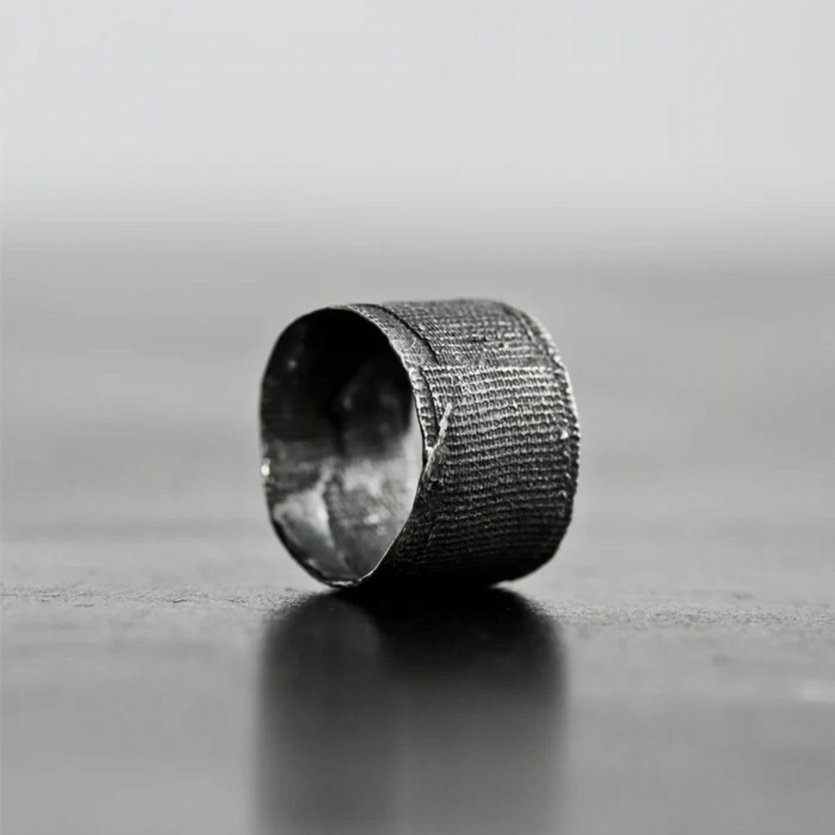 DETAJ DETAJ BANDAGE FIT RING / BLACK Size ONE SIZE - 2 Thumbnail