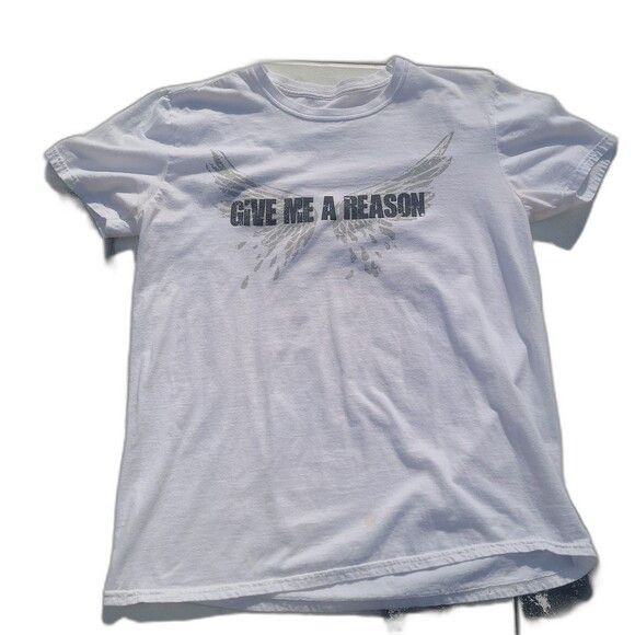 Vtg Y2k Give Me A Reason Tee Shirt