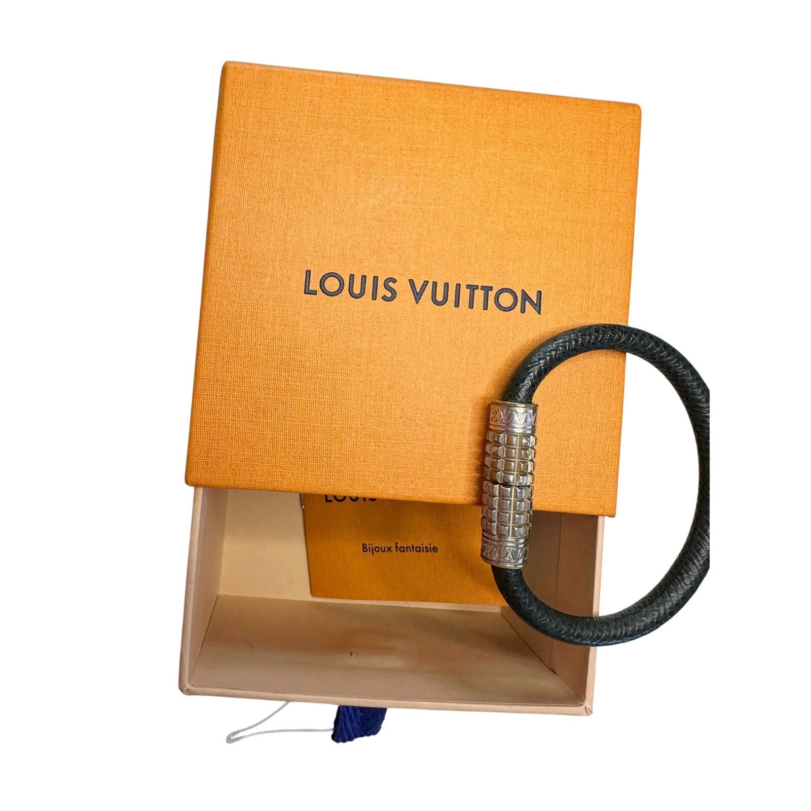 Louis Vuitton Louis Vuitton Black Taiga Leather Digit Bracelet w Box & Bag Size ONE SIZE - 15 Thumbnail