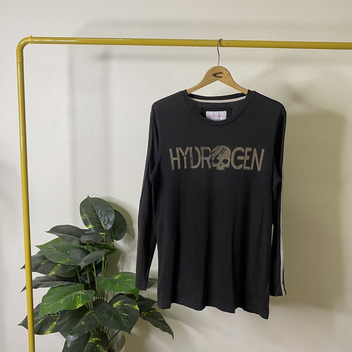 HYDROGEN Hydrogen Sportswear OG Logo LS Tee Size US M / EU 48-50 / 2 - 1 Thumbnail