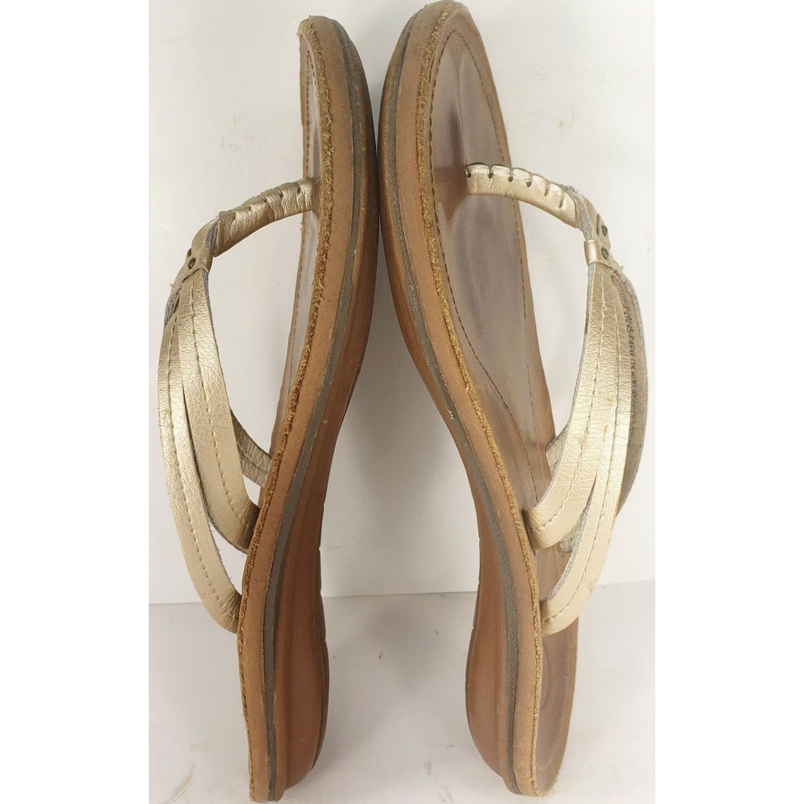 Olukai OluKai UI Sandals Womens Size 6 Gold Leather Strappy Slip On Flip Flops Size US 6 / IT 36 - 7 Thumbnail