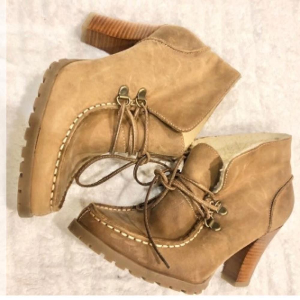 AUDREY BROOKE Suede Leather Upper Ankle