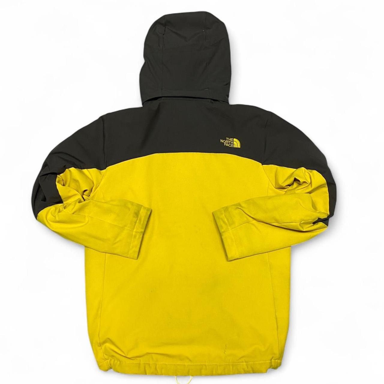 The North Face Y2k north face two tone yellow grey water resistant jacket Size US M / EU 48-50 / 2 - 7 Thumbnail