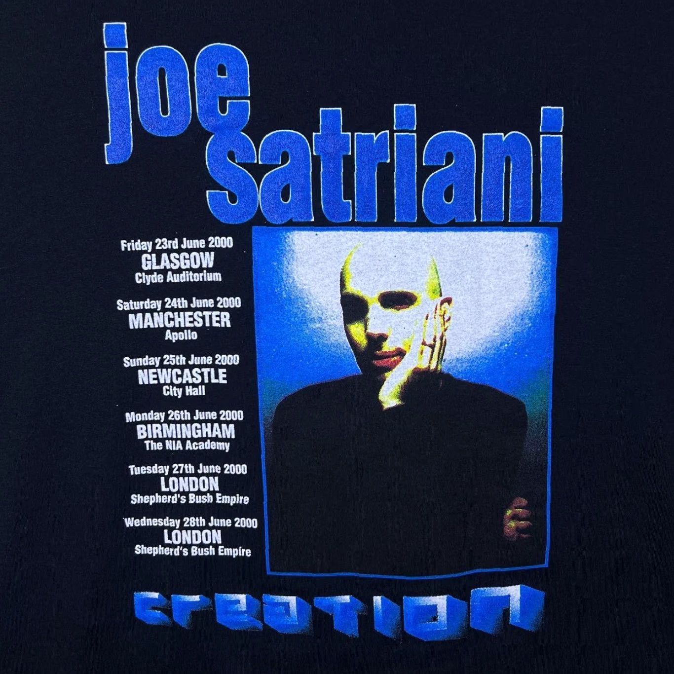 Vintage VINTAGE Screen Stars Joe Satriani Engines Of Creation Tour 2000 Band T-Shirt XL Black Mens Cotton Short Sleeve Graphic front back 90s 2000s Size US XL / EU 56 / 4 - 4 Thumbnail