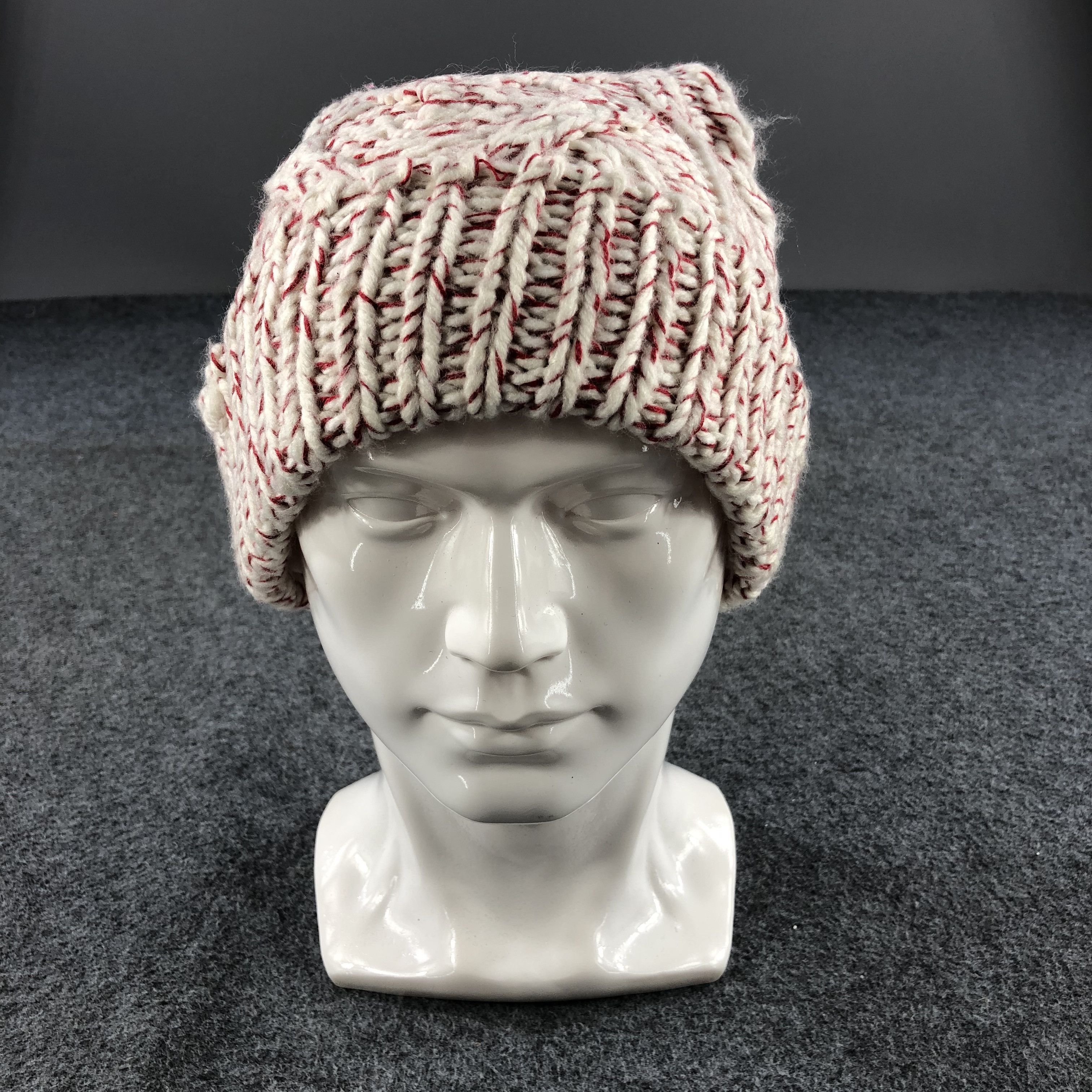 Vintage Unknown Red Cable Knit Bobble Beanie Snowcap Snow Hat B369 Size ONE SIZE - 2 Thumbnail