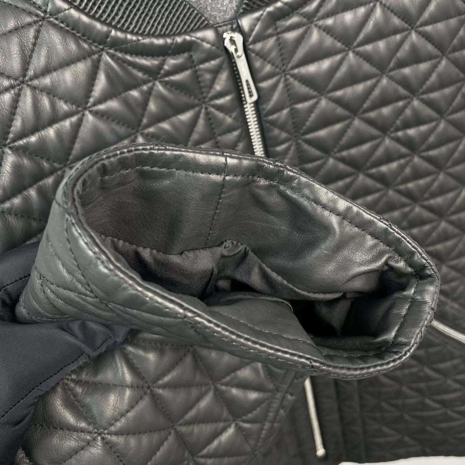 Hermes Hermès 98 Leather Diamond Quilted Black Jacket 38 Size S / US 4 / IT 40 - 9 Thumbnail
