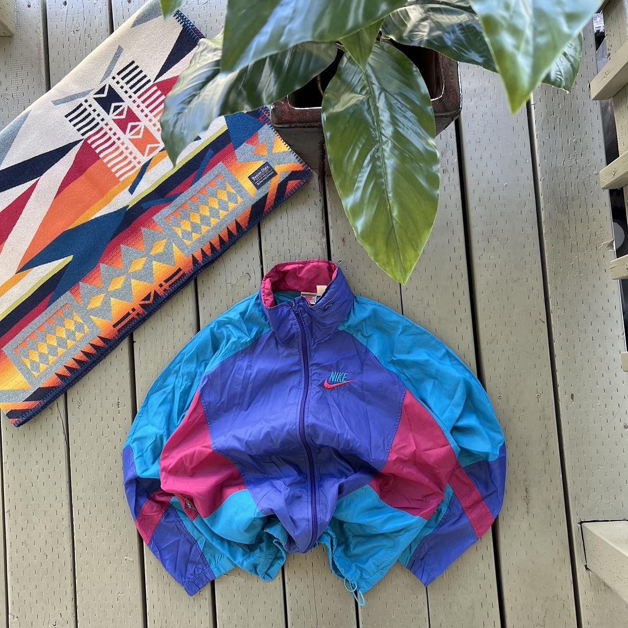 Nike × Vintage vintage 90s nike crewneck sweater Size US L / EU 52-54 / 3 - 3 Thumbnail