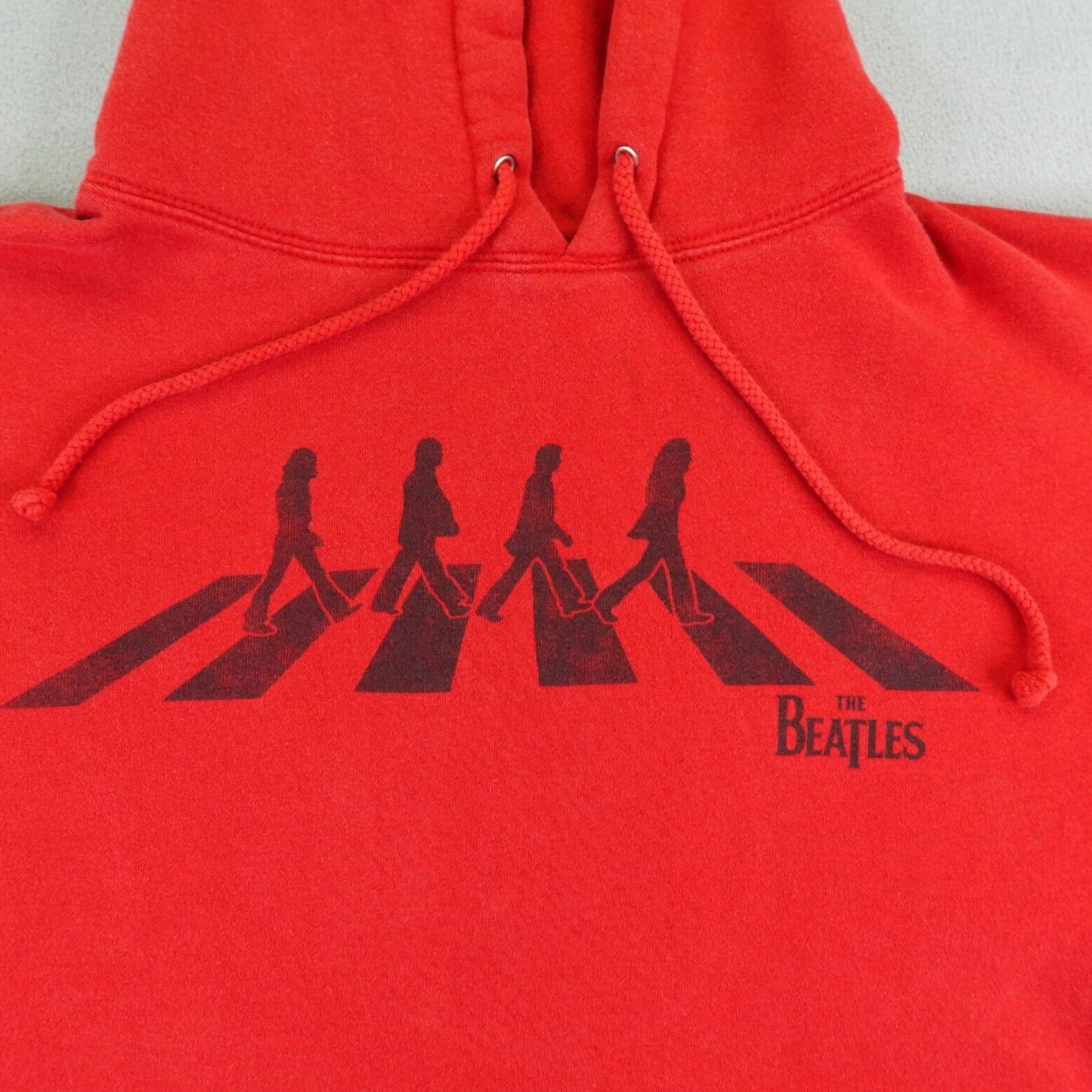 Vintage VINTAGE The Beatles Hoodie Mens Large Red 50th Anniversary Pullover Sweatshirt Abbey Road Size US L / EU 52-54 / 3 - 3 Thumbnail