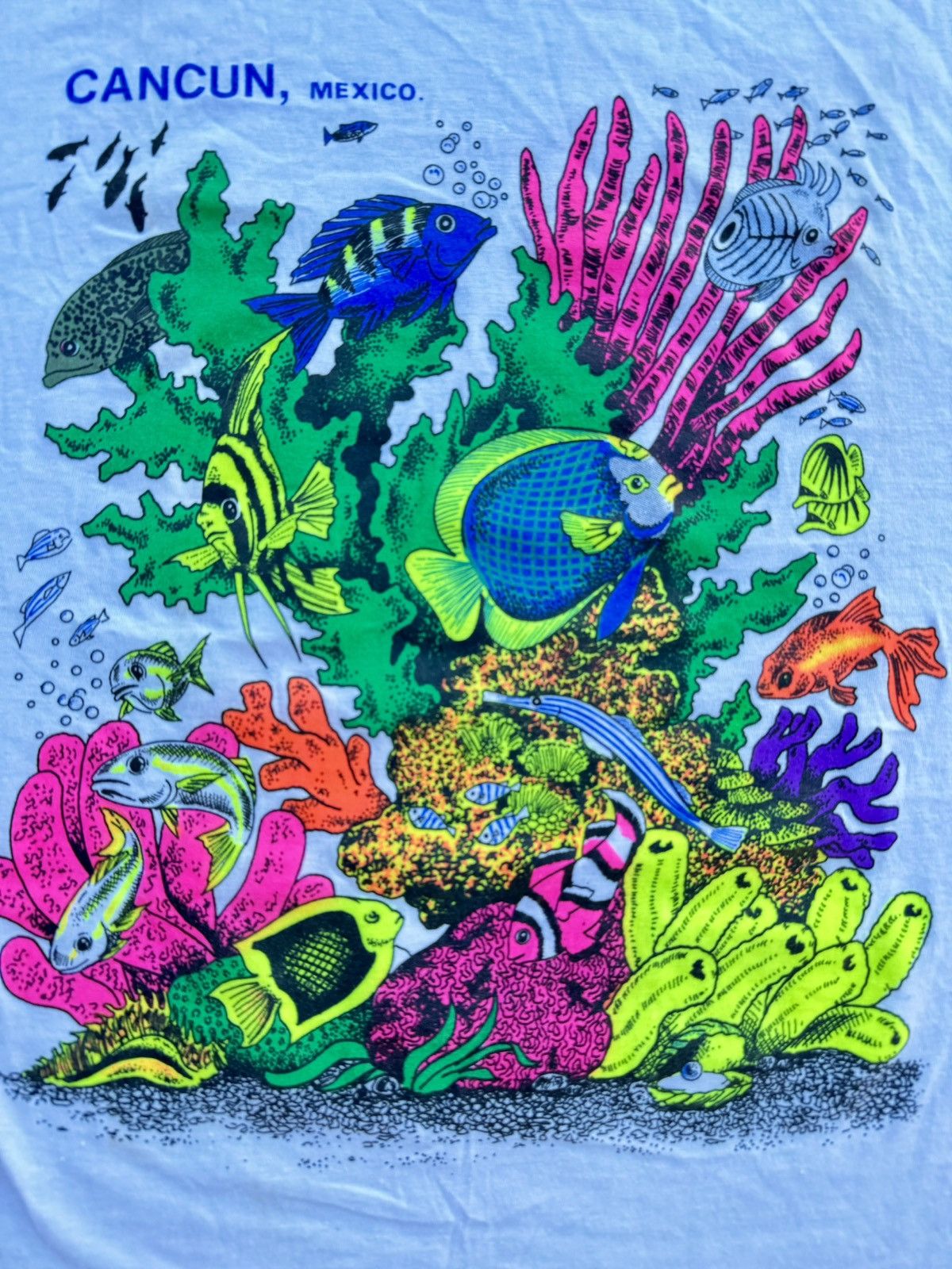 Vintage 1990’s Vintage Neon Fish Retro Cancun Mexico T-Shirt Size US L / EU 52-54 / 3 - 4 Thumbnail
