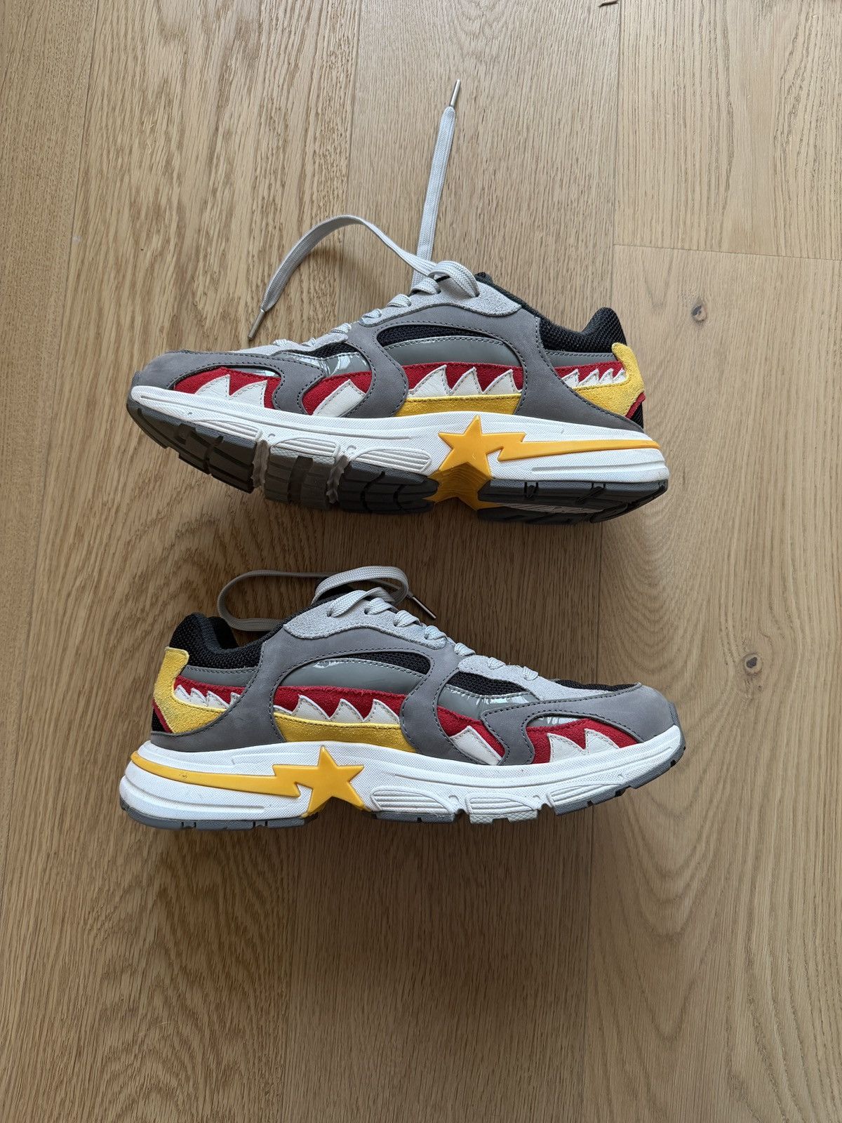 Bape Shark Sta Malaysia Size US 11 / EU 44 - 4 Thumbnail