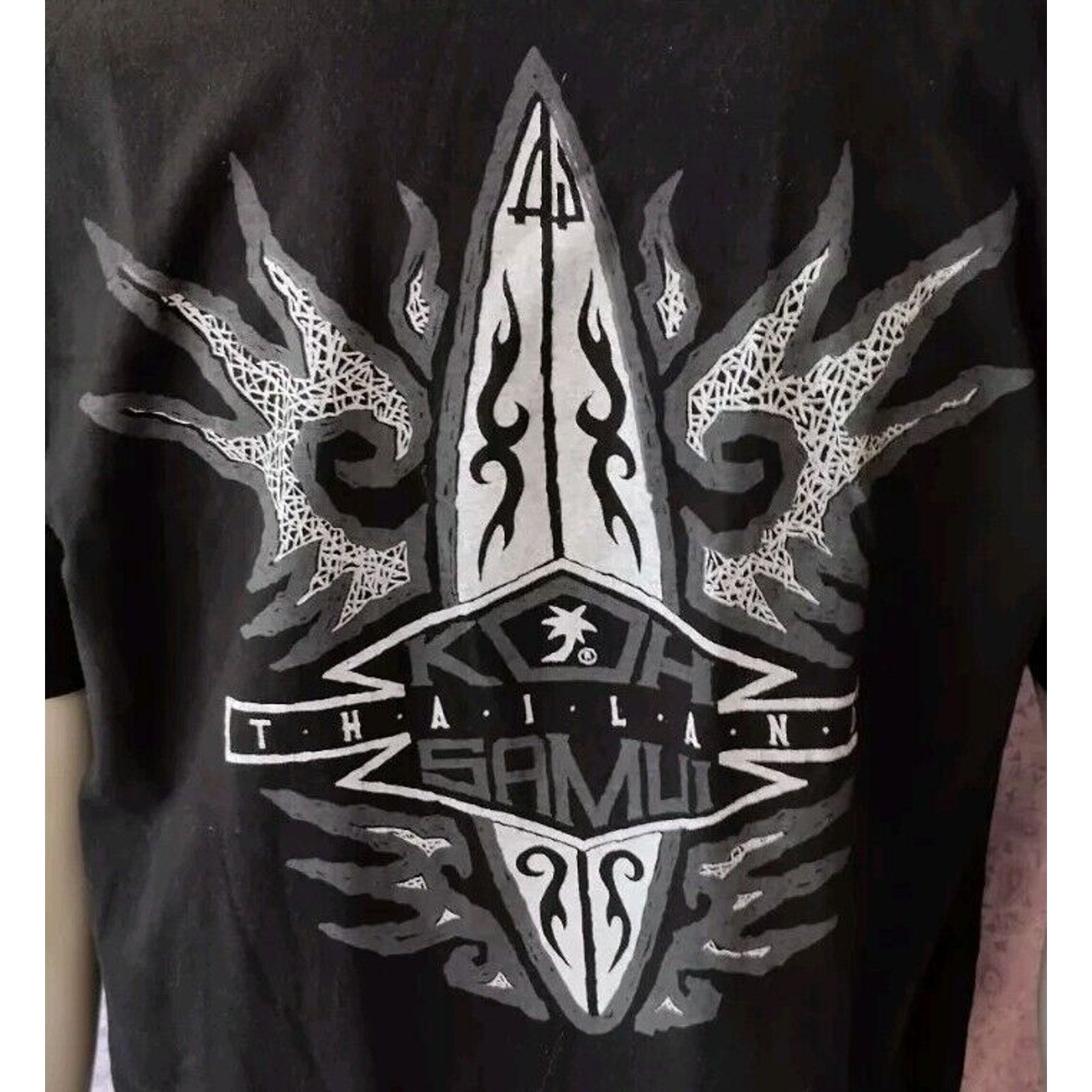 Other Koh Samui Thailand Surfing Tribals Symbol T-shirt Size XL Size US XL / EU 56 / 4 - 4 Thumbnail