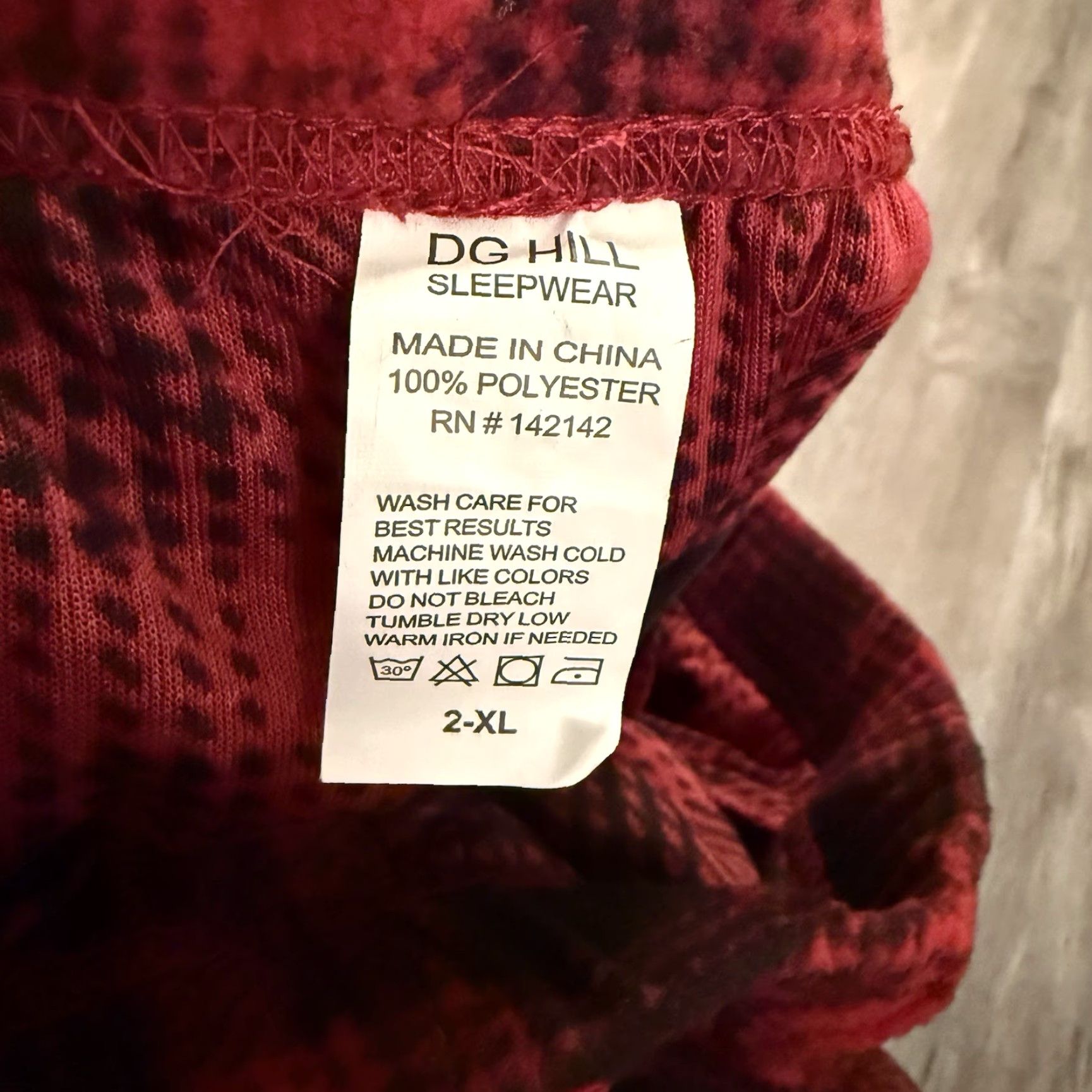 Vintage DG Hill Pajama Pants Mens 2XL Red Black Plaid Fleece Pull-On Drawstring Christmas Holiday Lightweight 100% Polyester Womens? Size US 39 - 3 Thumbnail