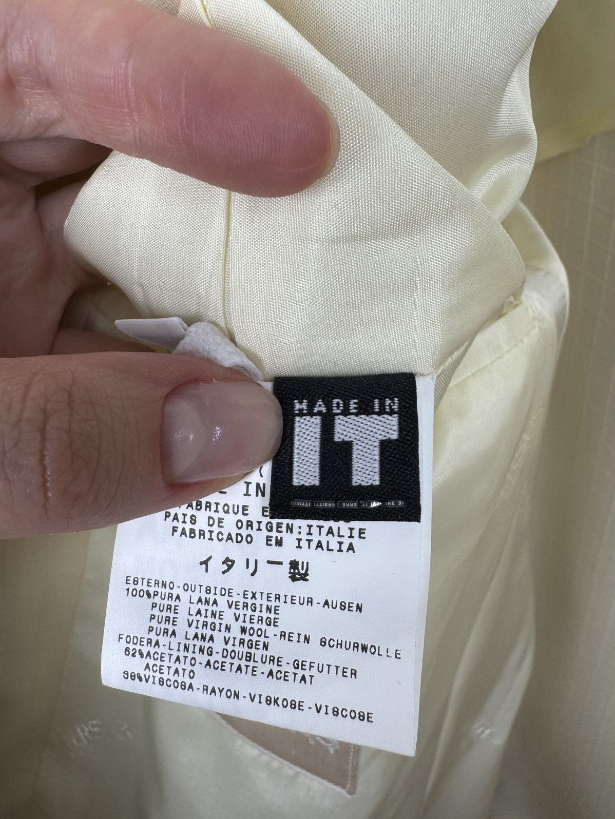 Versace Versus Versace yellow wool 4 buttons made in Italy blazer Size 42R - 13 Thumbnail