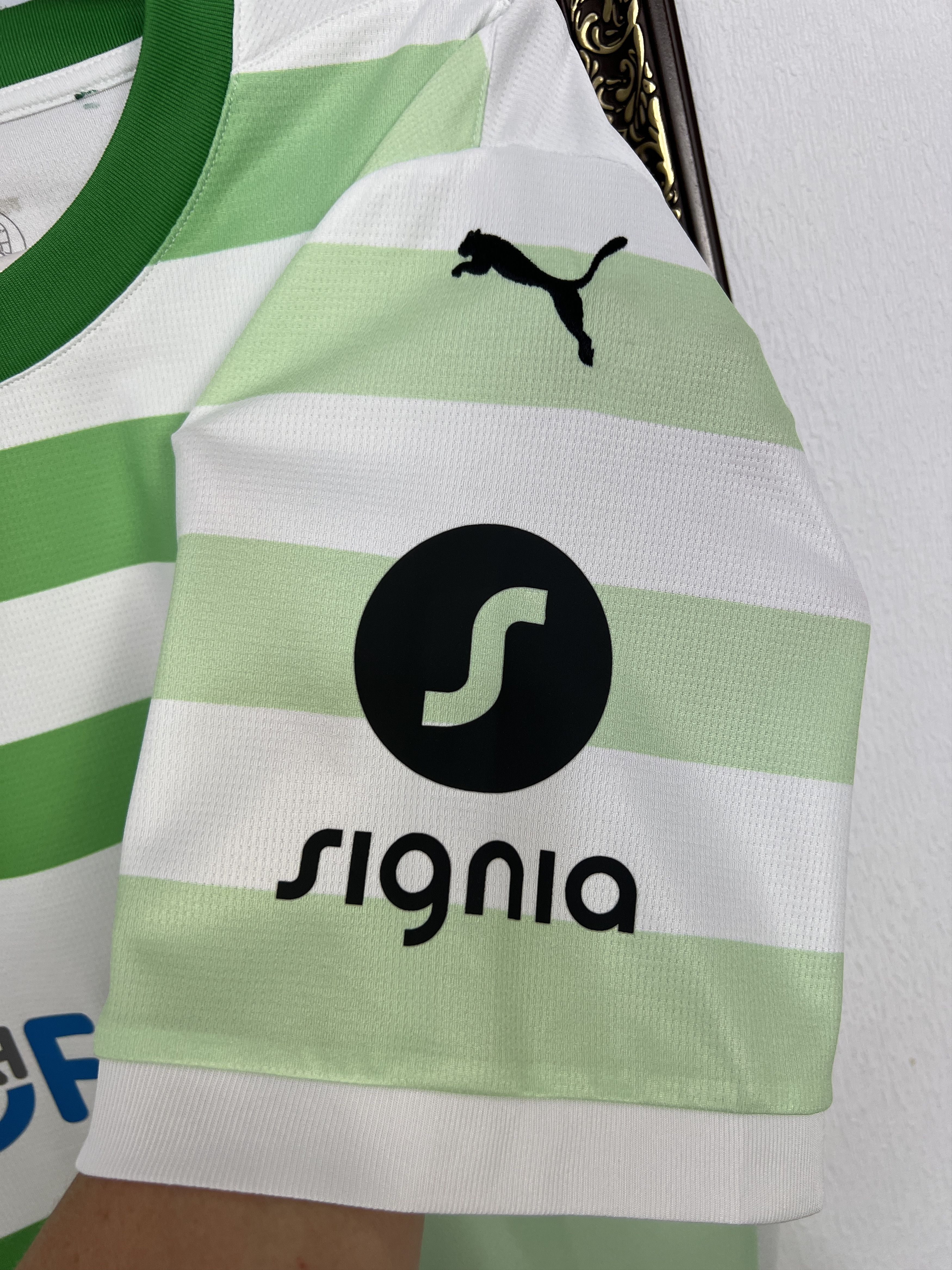 Puma Greuther Furth Home football shirt 2024 Soccer Puma Jersey Size US XL / EU 56 / 4 - 4 Thumbnail