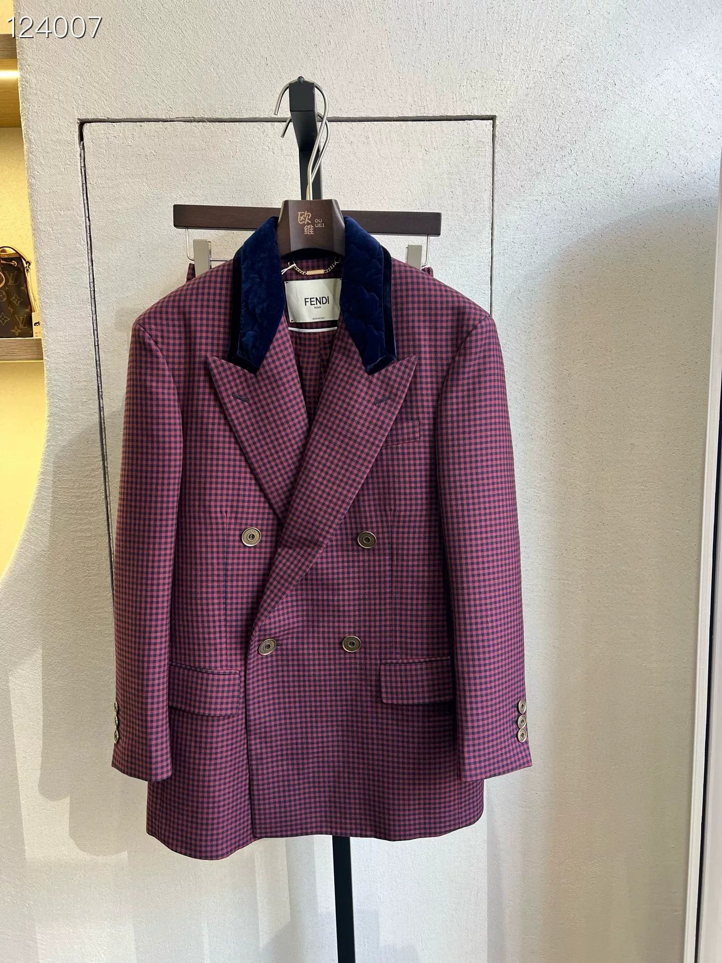 Fendi Fendi Houndstooth Blazer & Shorts Set Size XS / US 0-2 / IT 36-38 - 1 Thumbnail