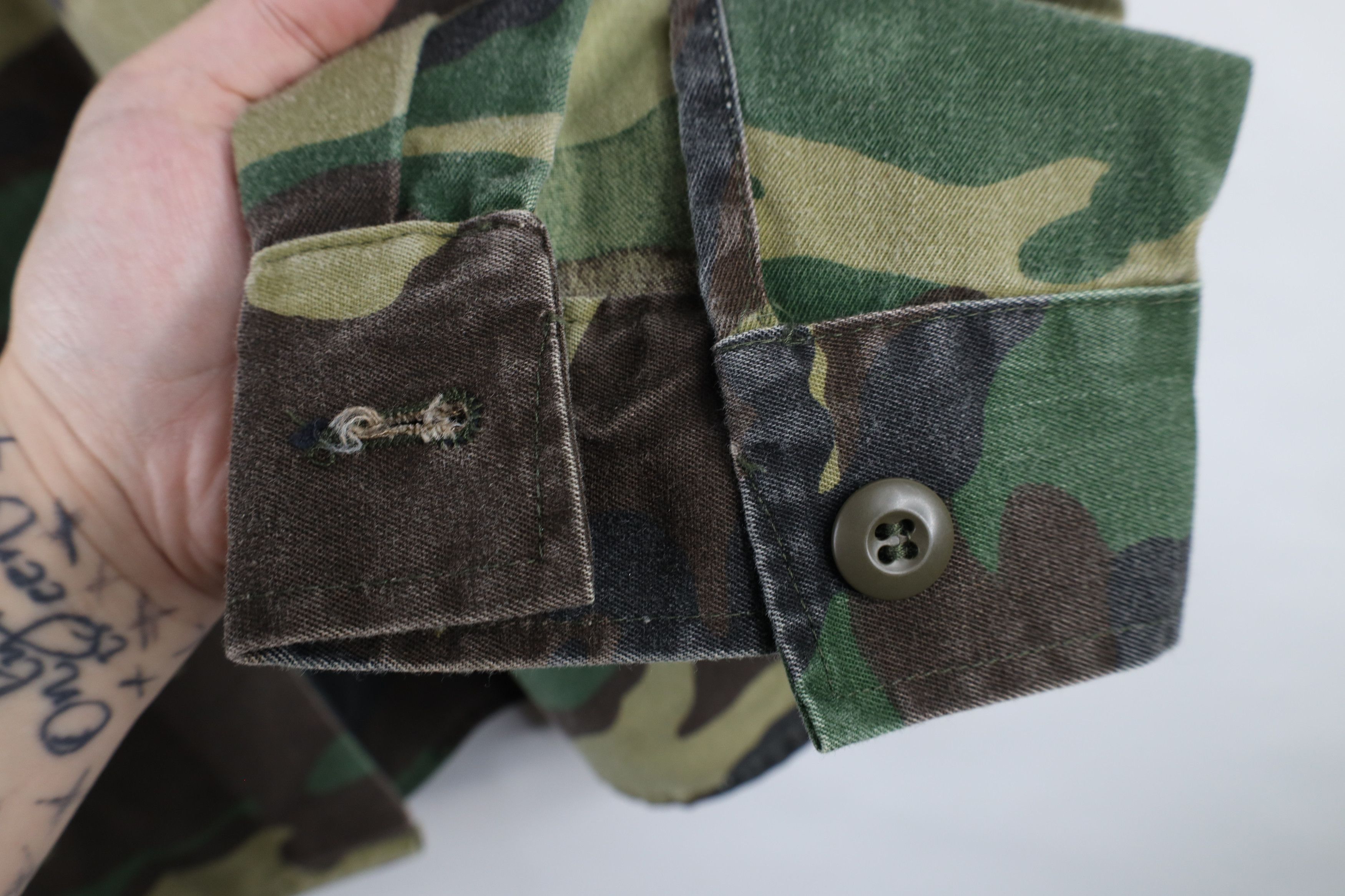 Vintage Vintage 70s Military Camouflage Combat Field Jacket Coat Size US L / EU 52-54 / 3 - 8 Thumbnail