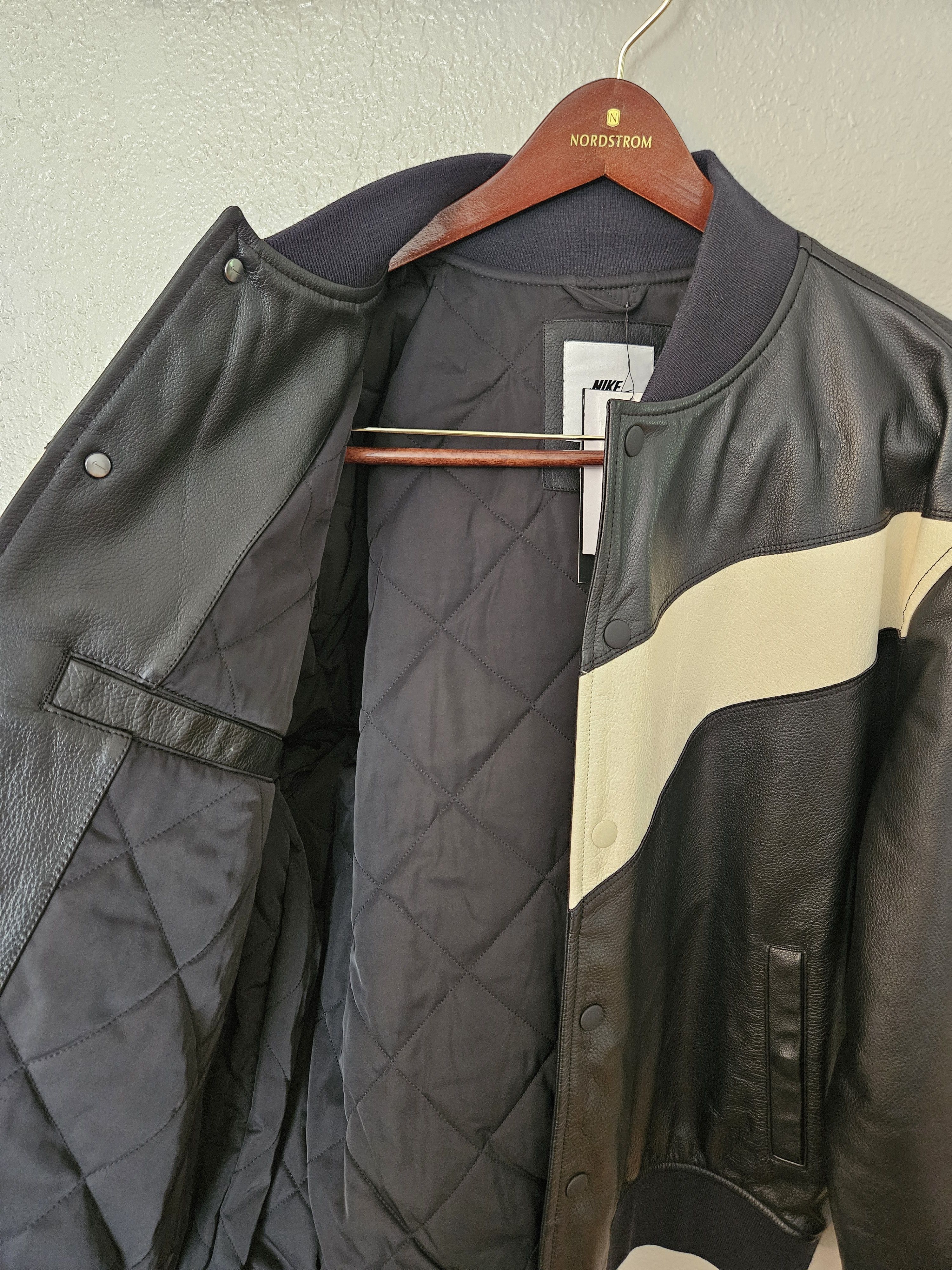 Nike Big Swoosh Leather Jacket Sample Size US L / EU 52-54 / 3 - 4 Thumbnail