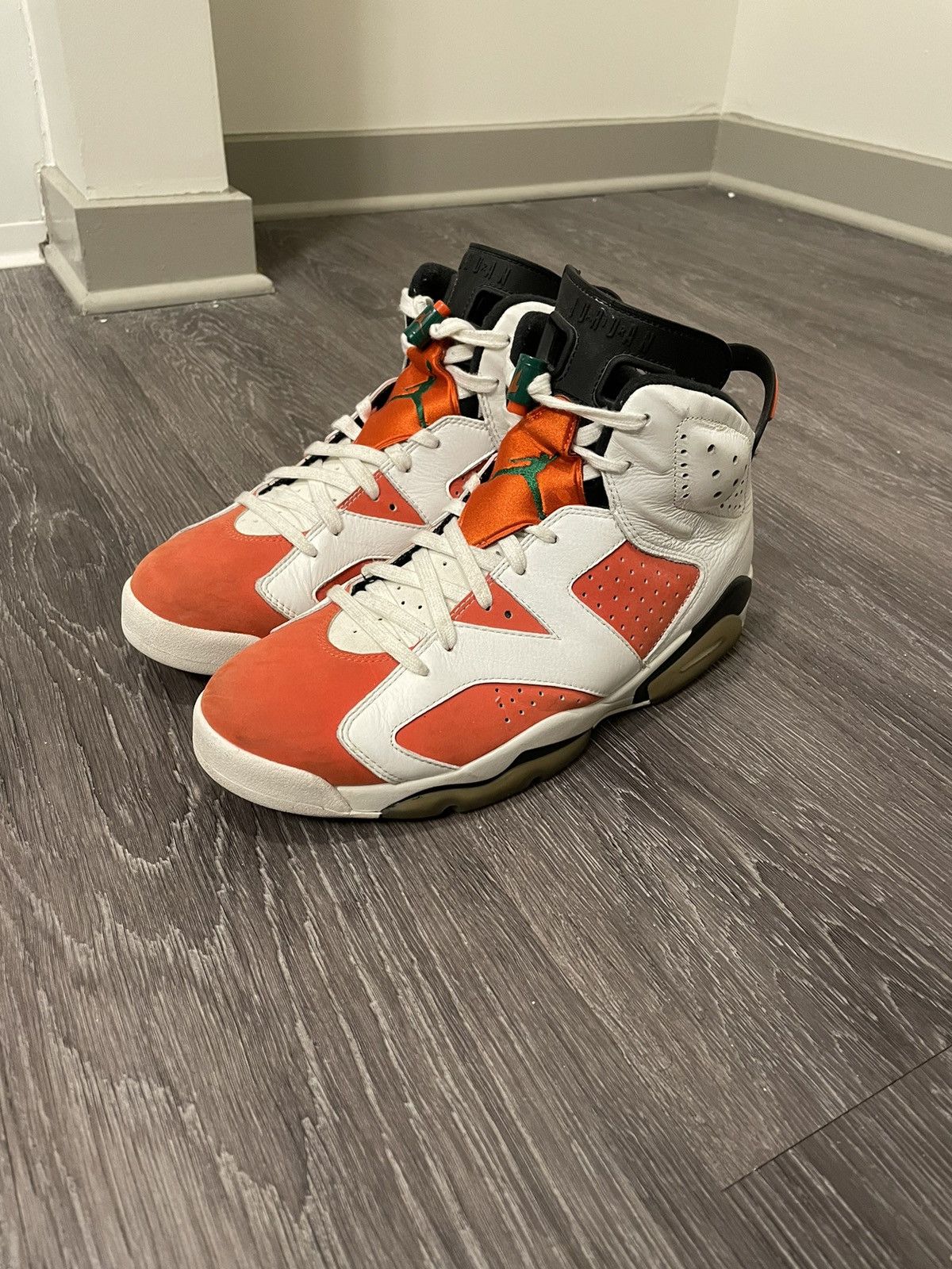 Nike air jordan 6 gatorade deals