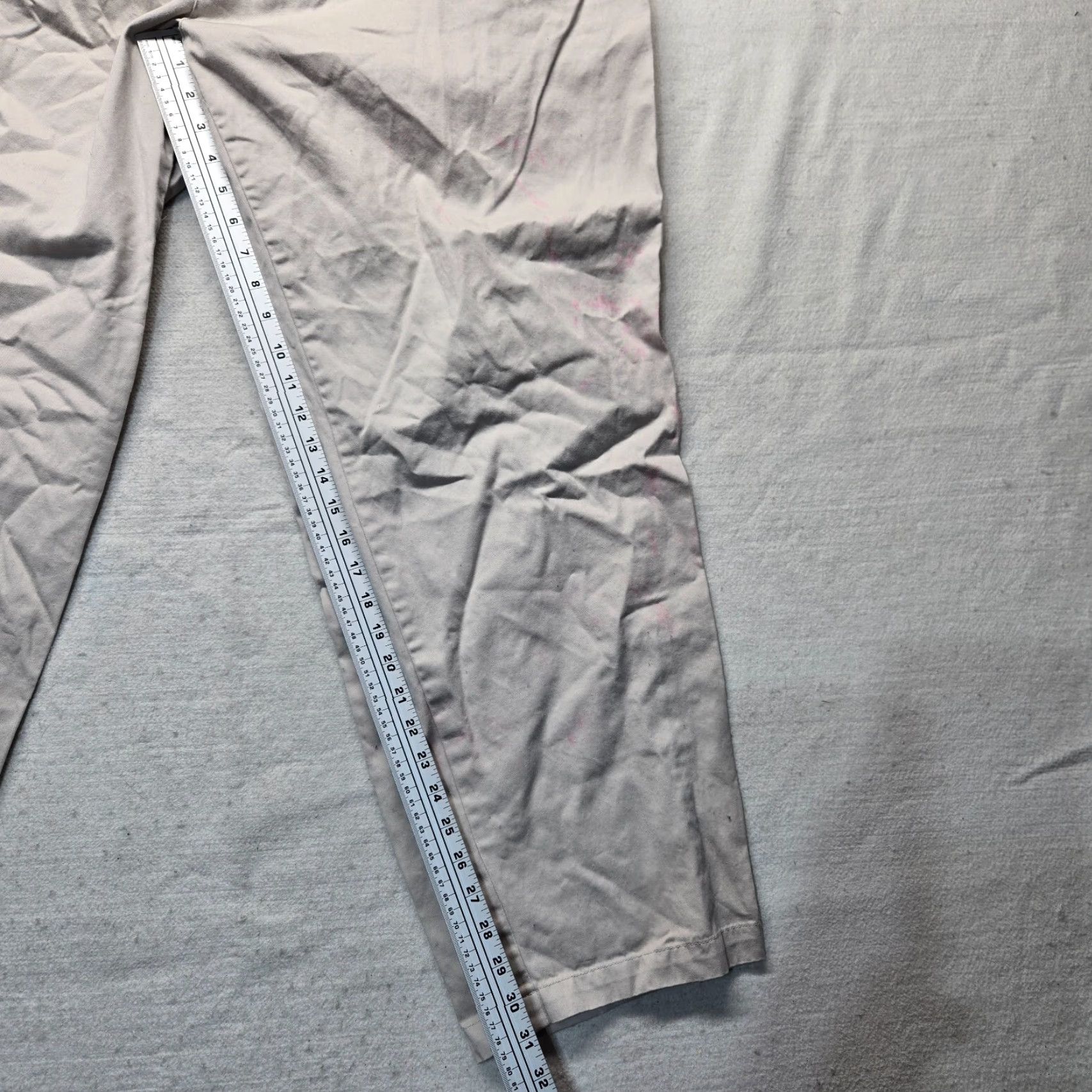 Vintage Classics Beige Brown Kaki Casual Pants Adult Men's 46 x 32 Pants, Beige, Cotton, Regular, Dress, Mens Size US 30 / EU 46 - 7 Thumbnail