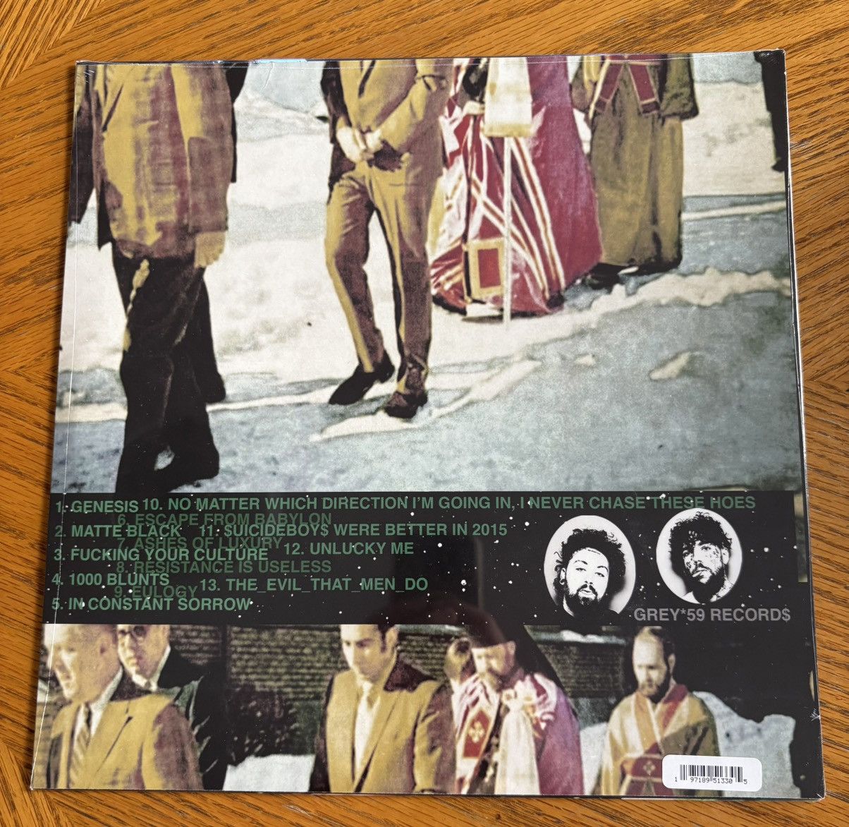 G59 Records Sing me a lullaby my sweet temptation 1/500 glow in the dark Size ONE SIZE - 2 Thumbnail