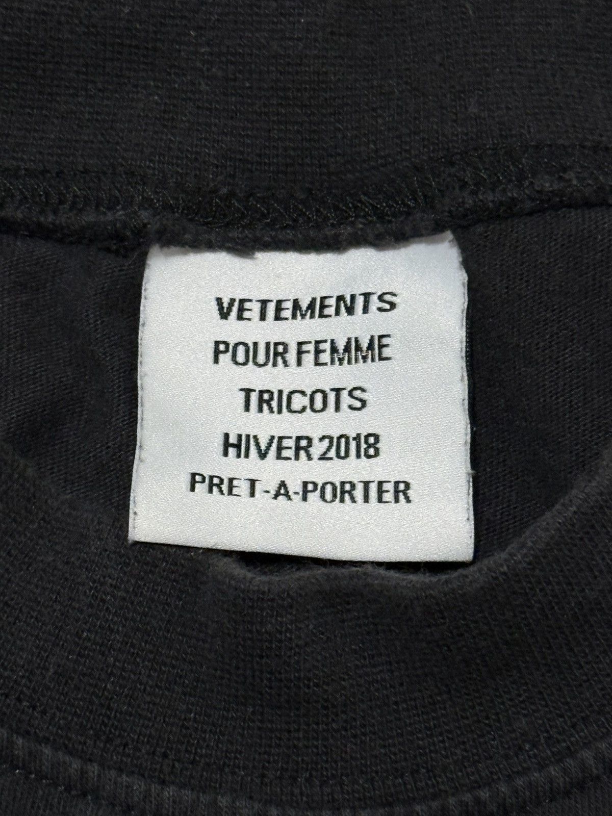 Vetements Vetements Staff Tee in Black Size US M / EU 48-50 / 2 - 5 Thumbnail