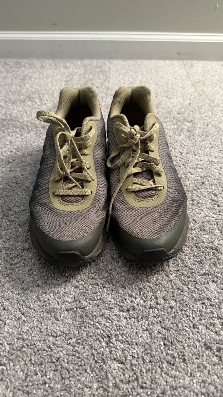 Nike Nike Air Max Olive Green Size US 10.5 / EU 43-44 - 2 Thumbnail