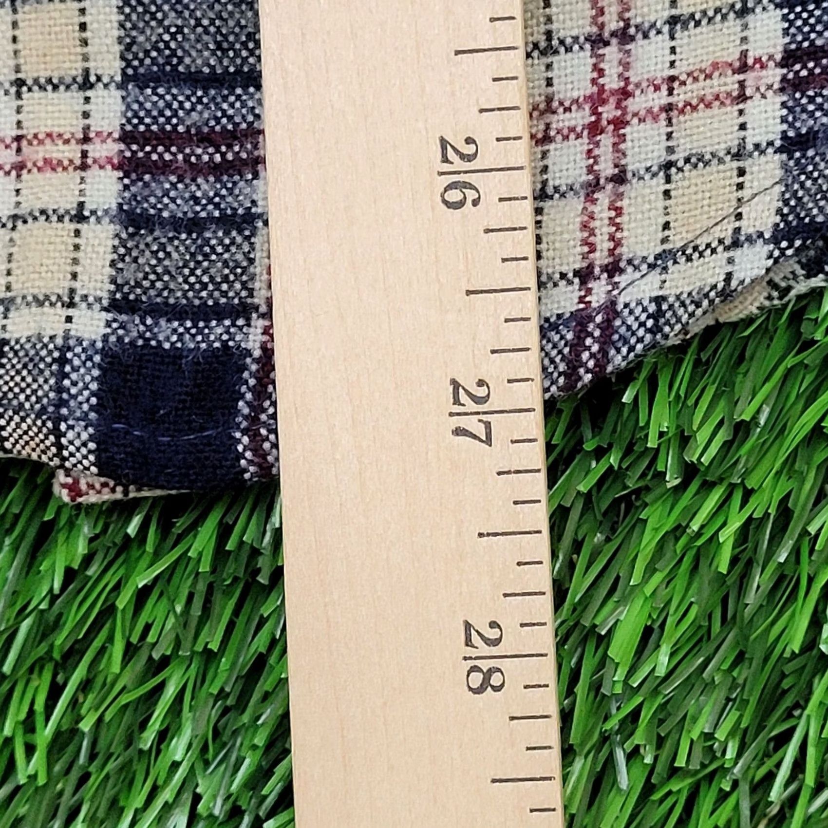 Vintage VINTAGE Northwest Territory Button Shirt Plaid Flannel Long Sleeve Navy Cream Red Accent Pockets 1990s Men S Regular Chest 38 in Boys? Size US S / EU 44-46 / 1 - 6 Thumbnail
