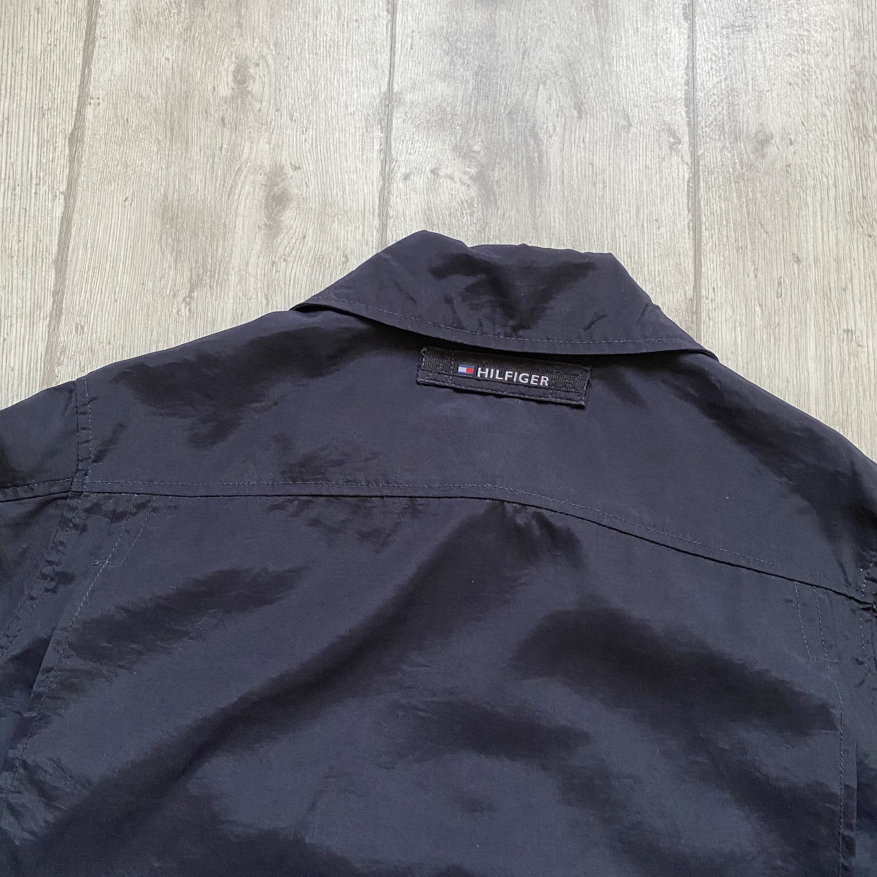 Tommy Hilfiger Vintage 90s Tommy Hilfiger Jacket Nylon Overshirt Size US L / EU 52-54 / 3 - 12 Thumbnail
