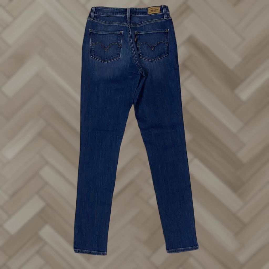 Levi's Levi's Jeans Womens High Rise Skinny Medium Wash Stretch Blue Denim Pants sz 2/26 Size 26" / US 2 / IT 38 - 1 Thumbnail