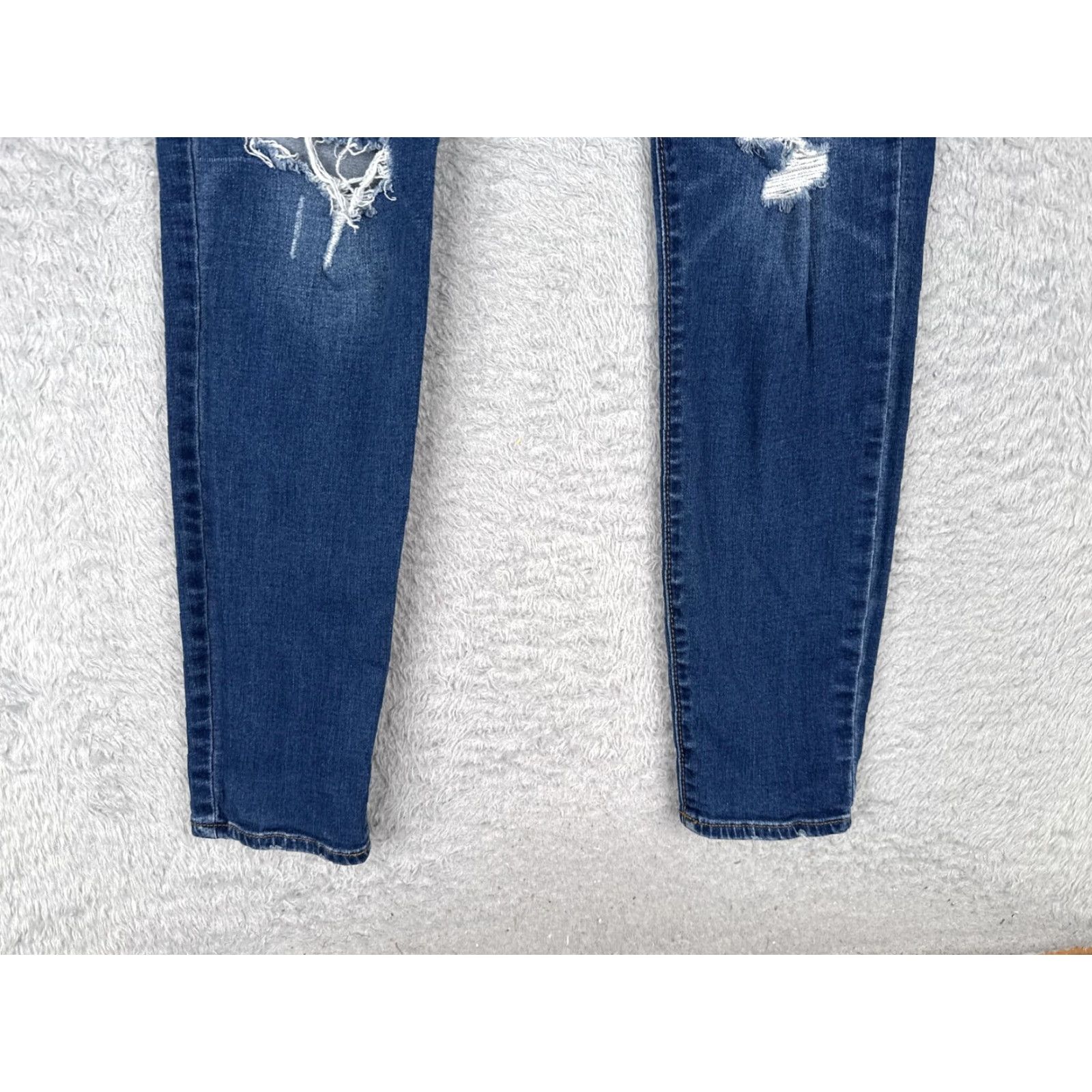Old Navy Old Navy Jeans Womens 14 Blue Rockstar Jeggings Distressed Pull-On Skinny Ankle Size 36" / US 14 / IT 50 - 2 Thumbnail