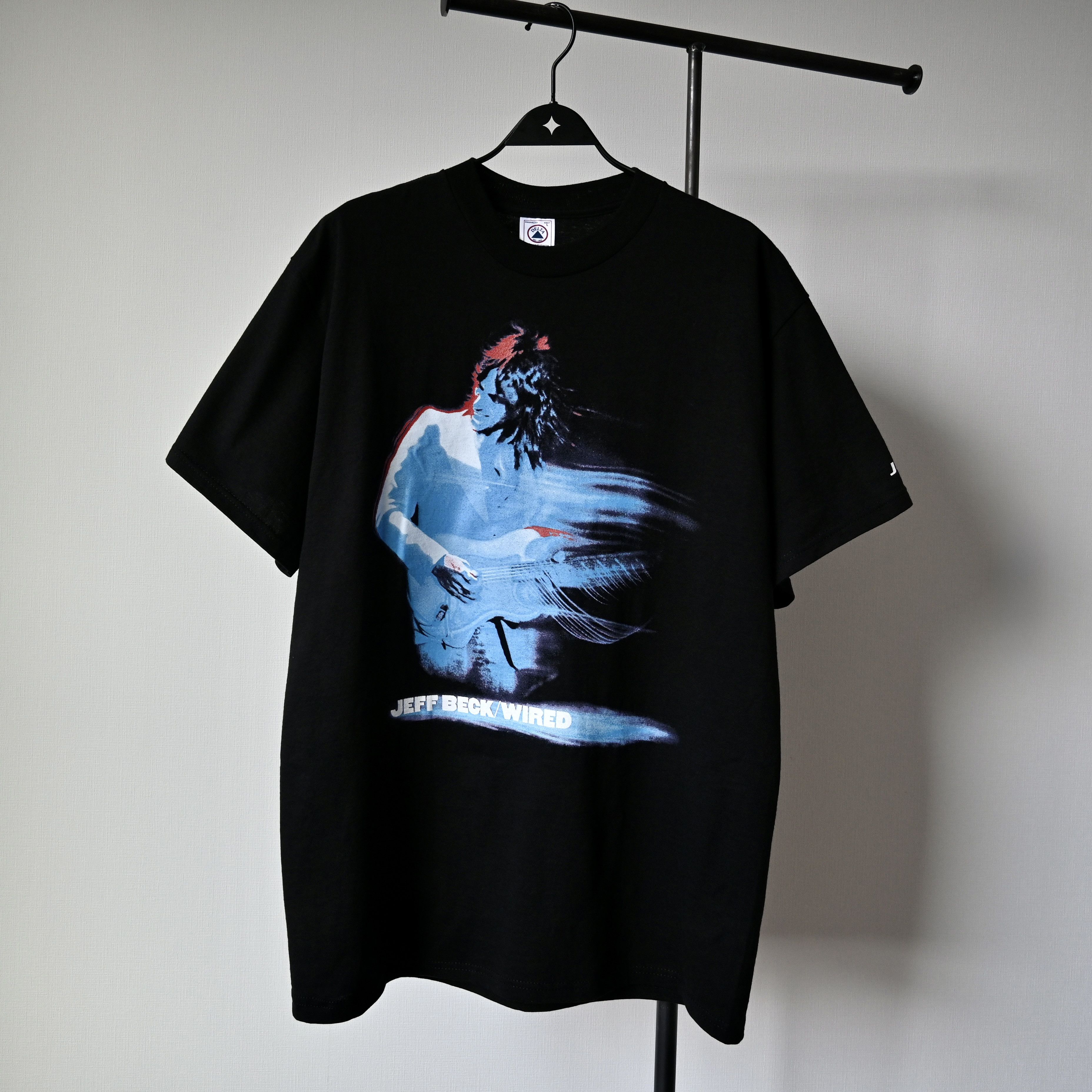 Vintage DEADSTOCK, 2000s JEFF BECK wired tour in Japan t-shirt Size US L / EU 52-54 / 3 - 1 Thumbnail