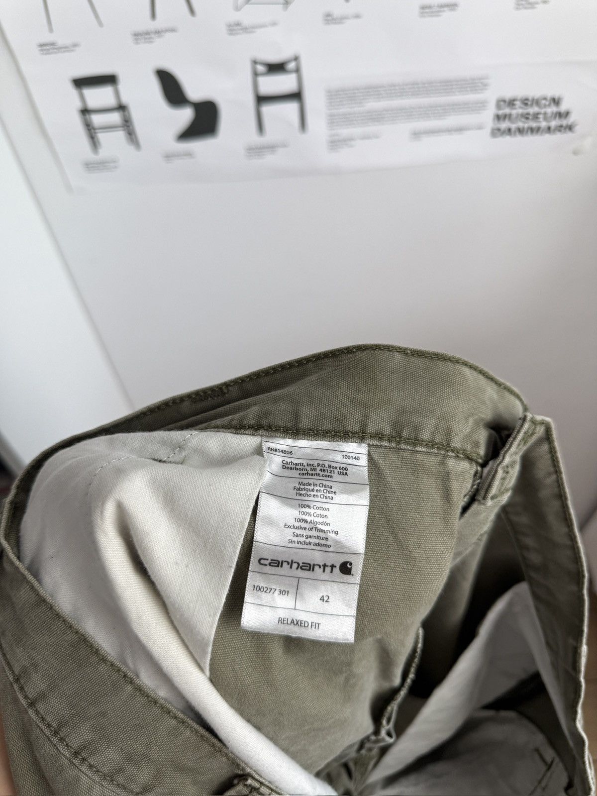 Carhartt Vintage 90s Carhartt baggy khaki cargo shorts 44 skate usa Size US 44 / EU 60 - 6 Thumbnail