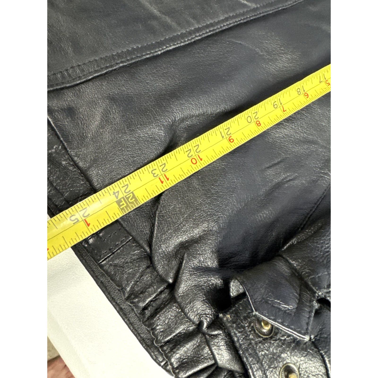 Vintage VINTAGE Caribou Creek Black Leather Bomber Jacket Coat Mens M Size US M / EU 48-50 / 2 - 3 Thumbnail