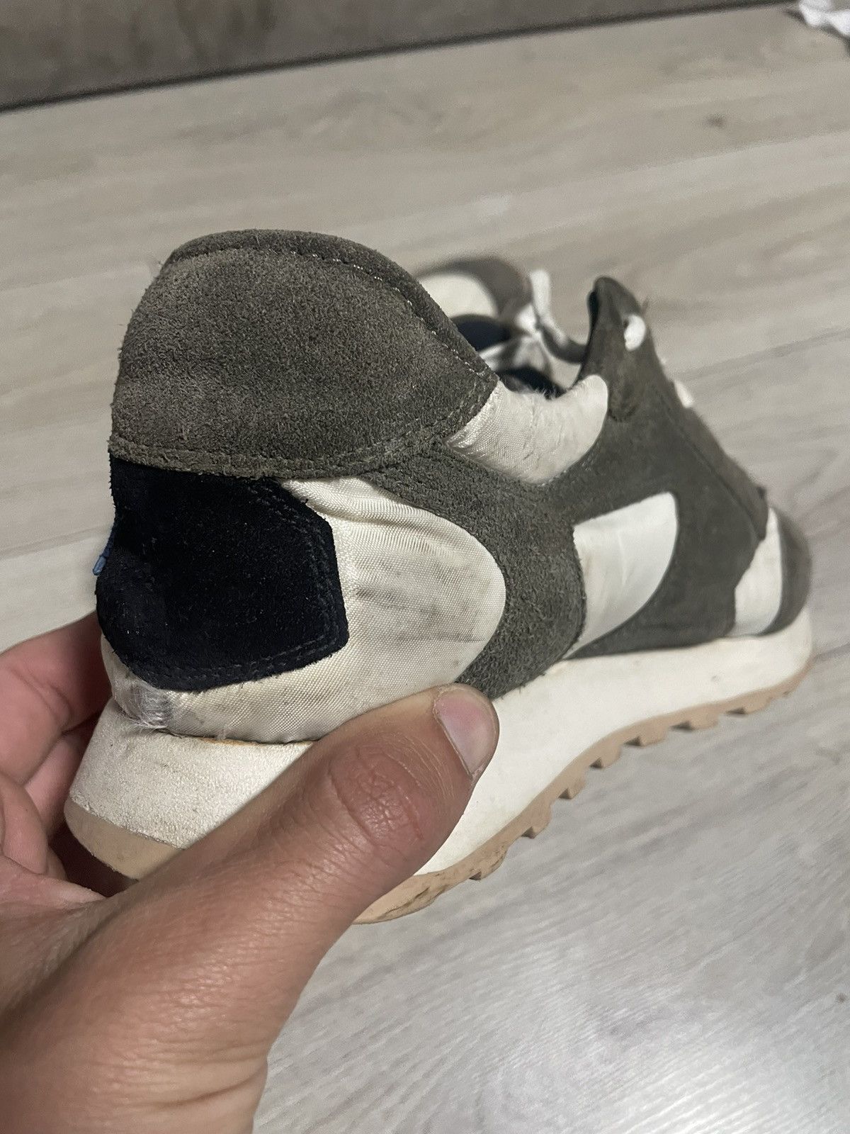 Off-White Off White Arrow Running Sneakers Size US 10.5 / EU 43-44 - 16 Thumbnail
