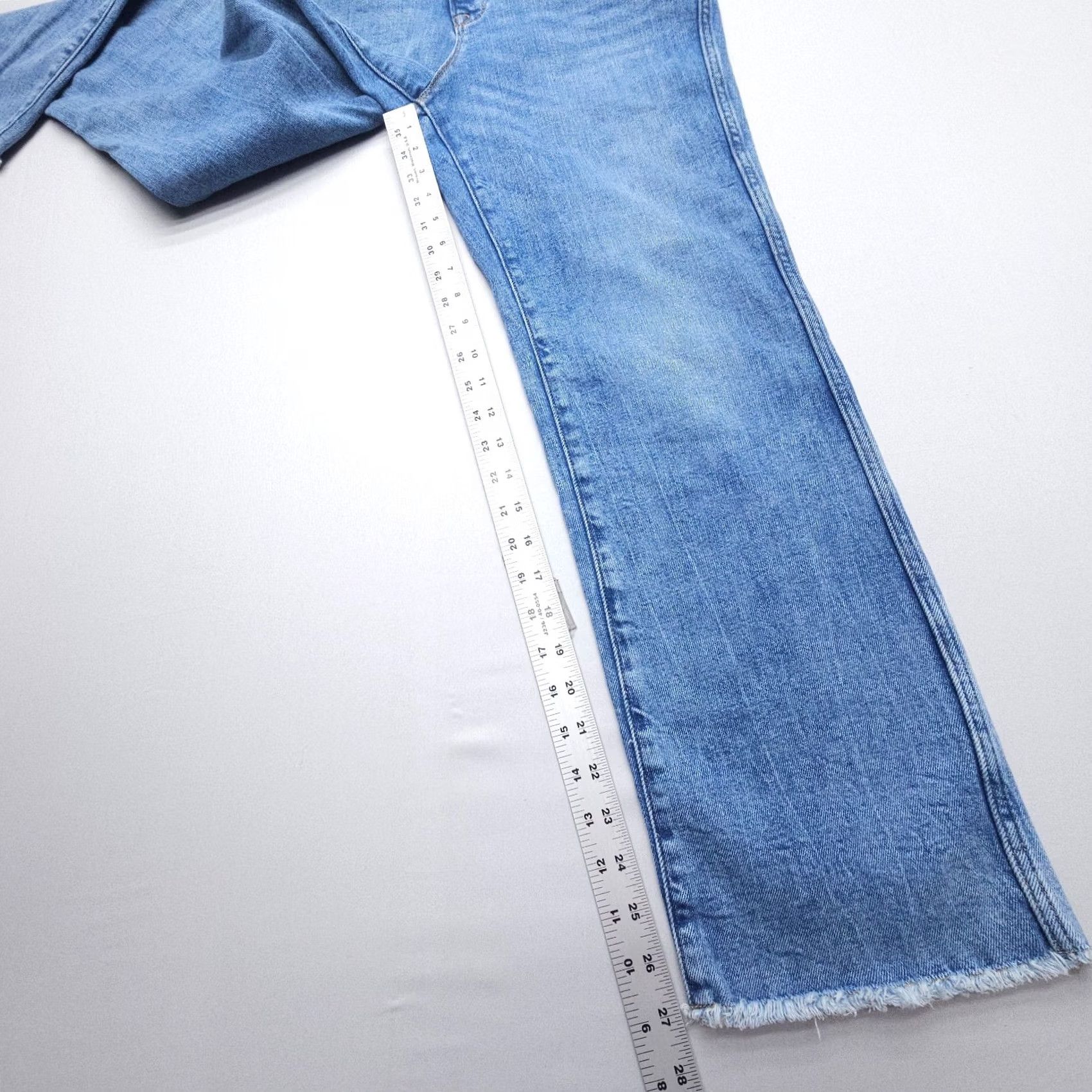 Good American Good American Jeans Size 10 30 Blue Stretch High Rise Denim Straight Regular Women XS? Bump Size 32" / US 10 / IT 46 - 6 Thumbnail