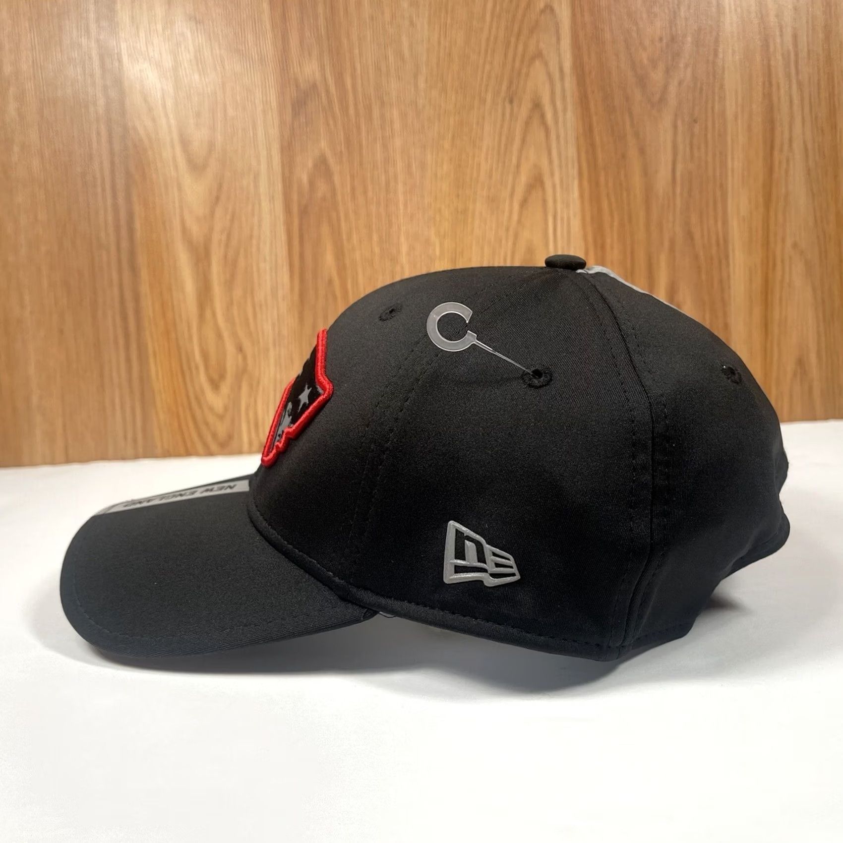 New Era VINTAGE New Era 9Forty Hat Adult NE Patriots Stretch Adjustable StrapBack Baseball Cap Size ONE SIZE - 4 Thumbnail
