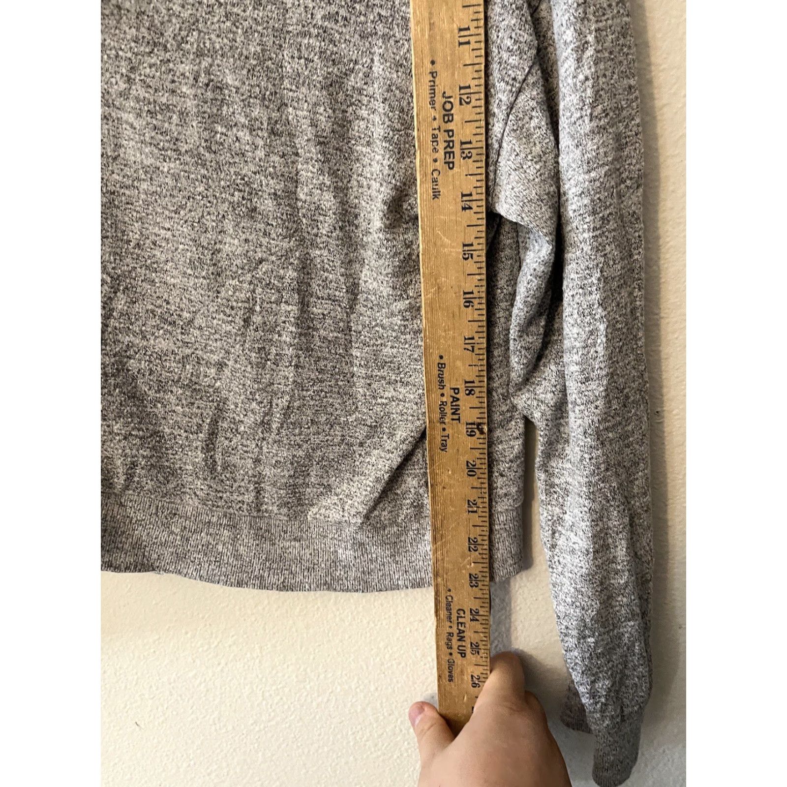 Gap Gap Hoodie Women Gray Polyester Blend Knit Long Sleeve Medium Pullover Pockets Activewear Regular Size M Size M / US 6-8 / IT 42-44 - 5 Thumbnail