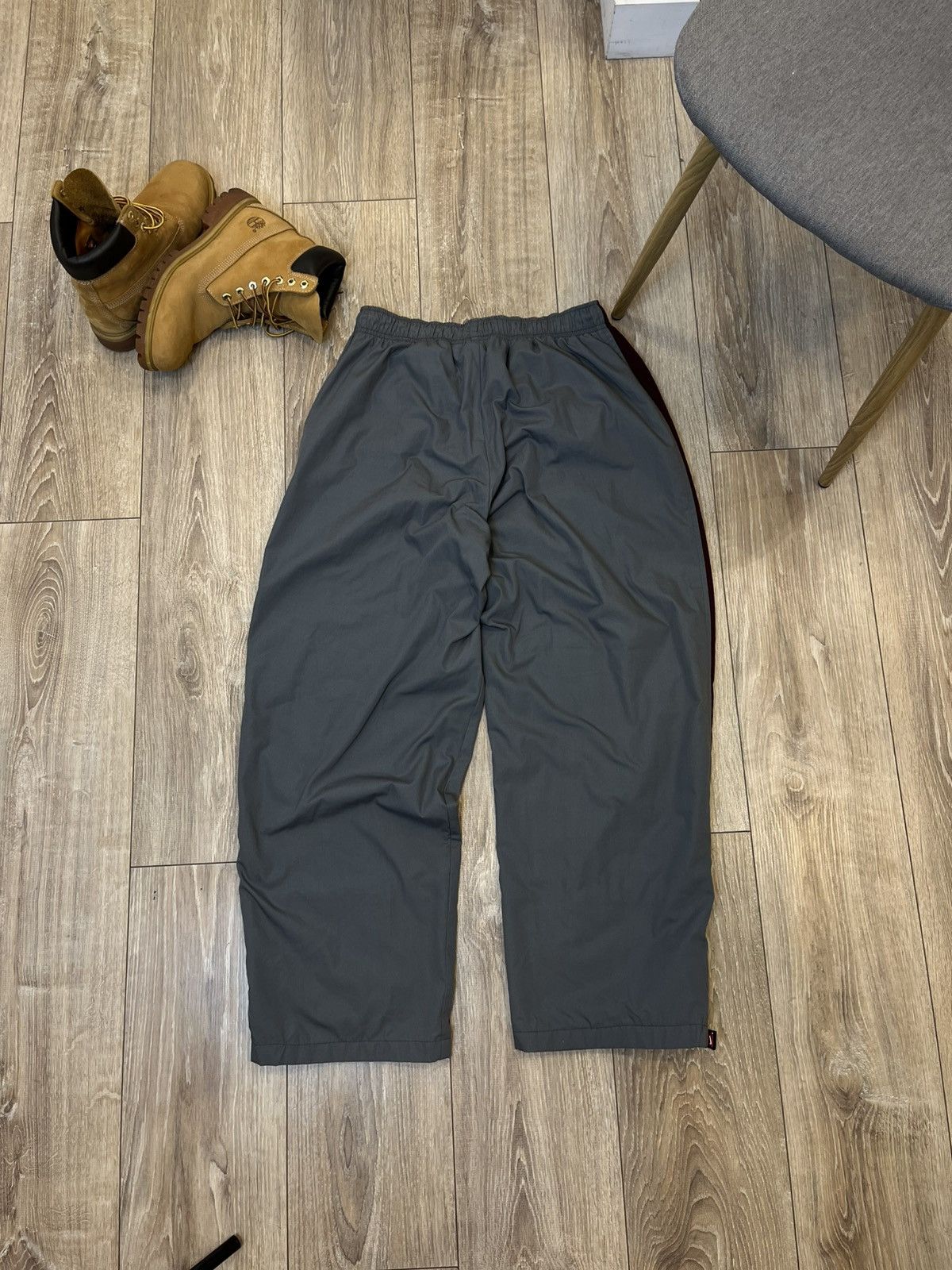 Nike 🛸NIKE VINTAGE PARACHUTE BAGGY PANTS Size US 33 - 3 Thumbnail