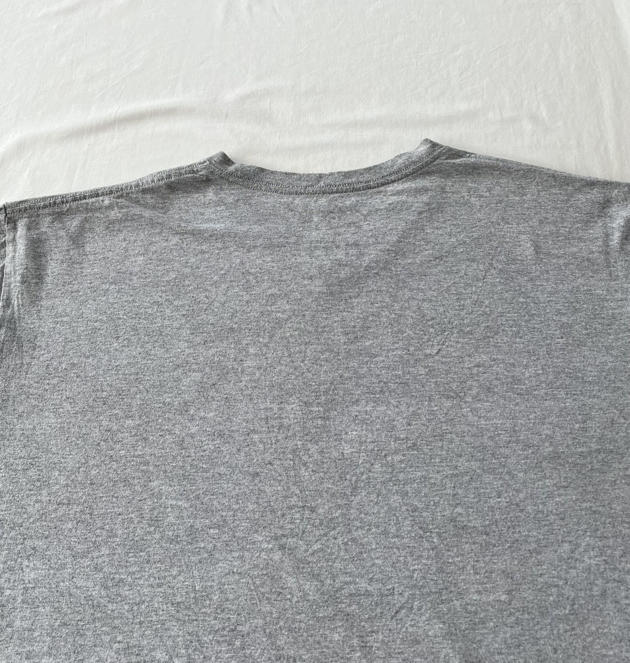 Quiksilver Vintage 2000s Quiksilver Surfing Surf Style Y2k T-shirt Size US XL / EU 56 / 4 - 11 Thumbnail