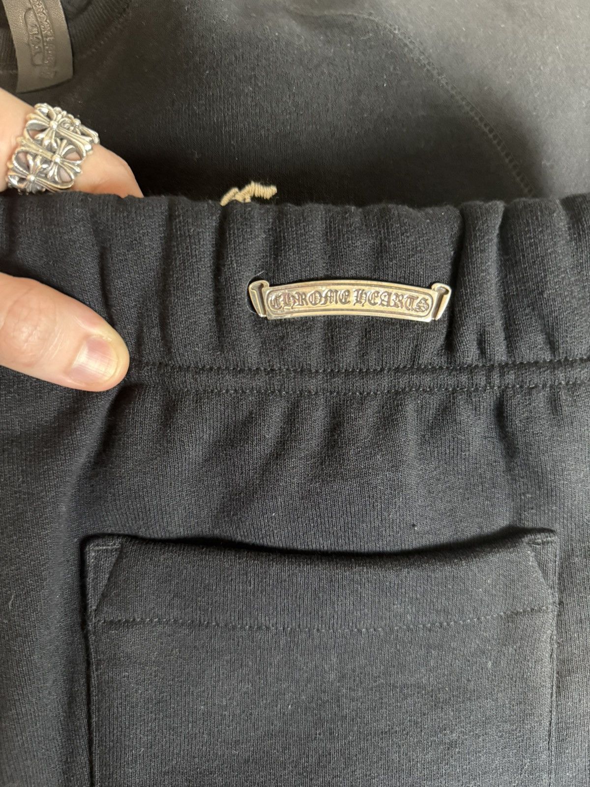 Chrome Hearts Chrome Hearts Triple Cross embroidered logo shorts Size US 32 / EU 48 - 3 Thumbnail