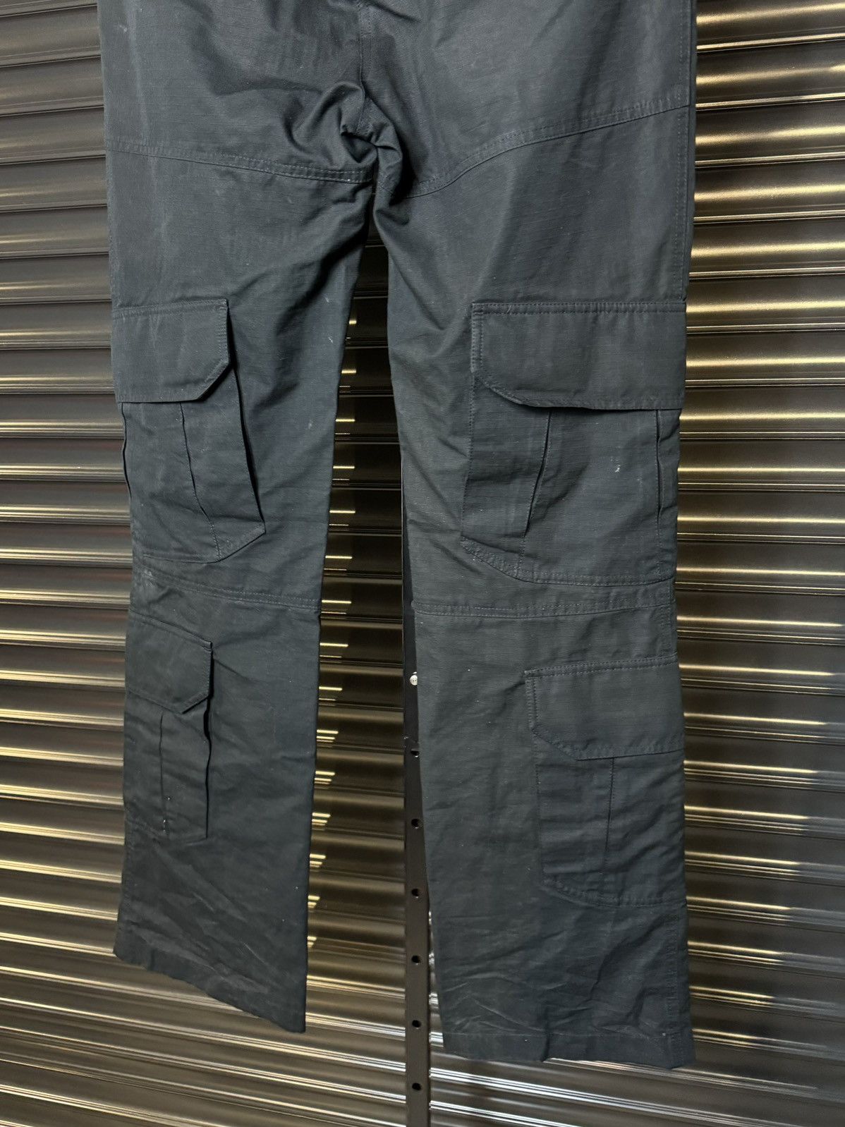 Givenchy Givenchy Black Cargo Pants - Size 40 Size US 33 - 9 Thumbnail